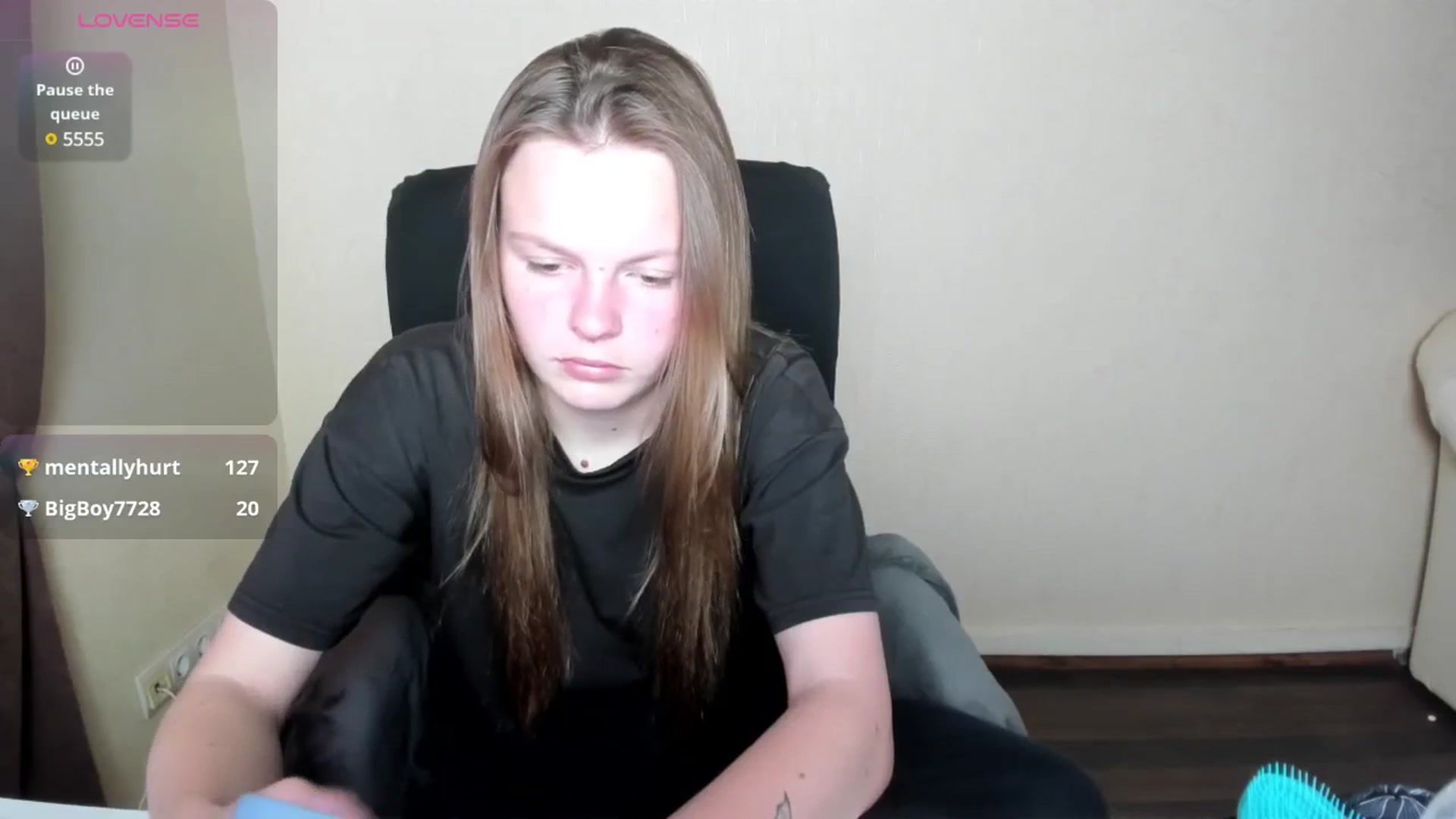 Gallery image thumbnail from CuteDina's myfreecams stream on, 05/19/2025, 07:24 image 19 of 20