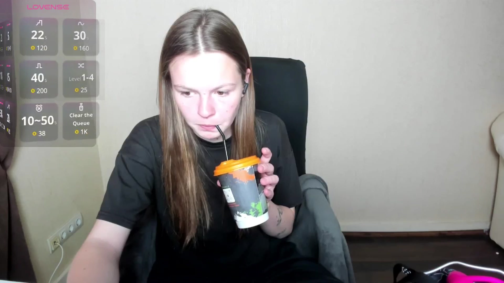 Gallery image thumbnail from CuteDina's myfreecams stream on, 05/19/2025, 07:24 image 2 of 20