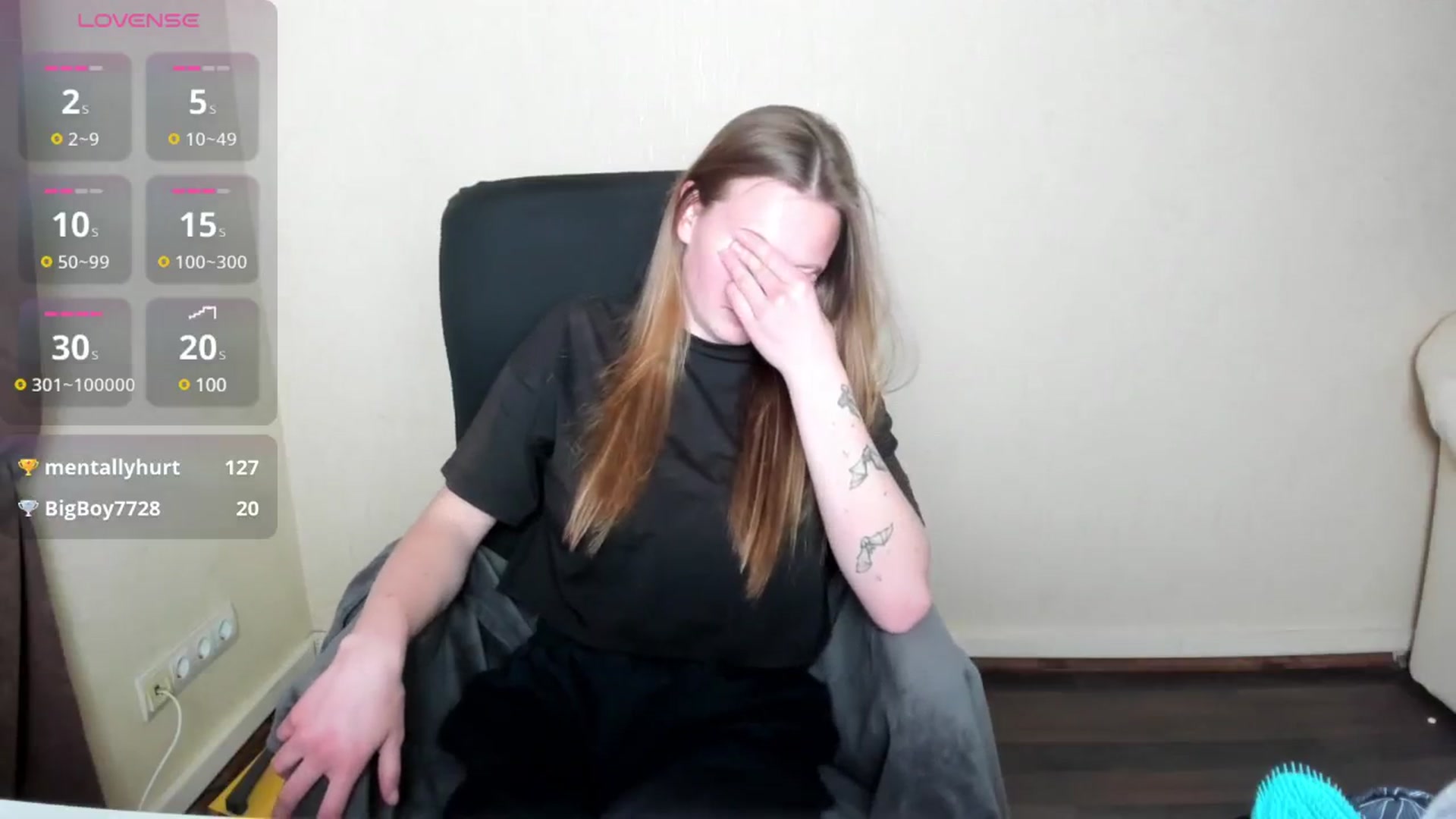 Gallery image thumbnail from CuteDina's myfreecams stream on, 05/19/2025, 07:24 image 17 of 20