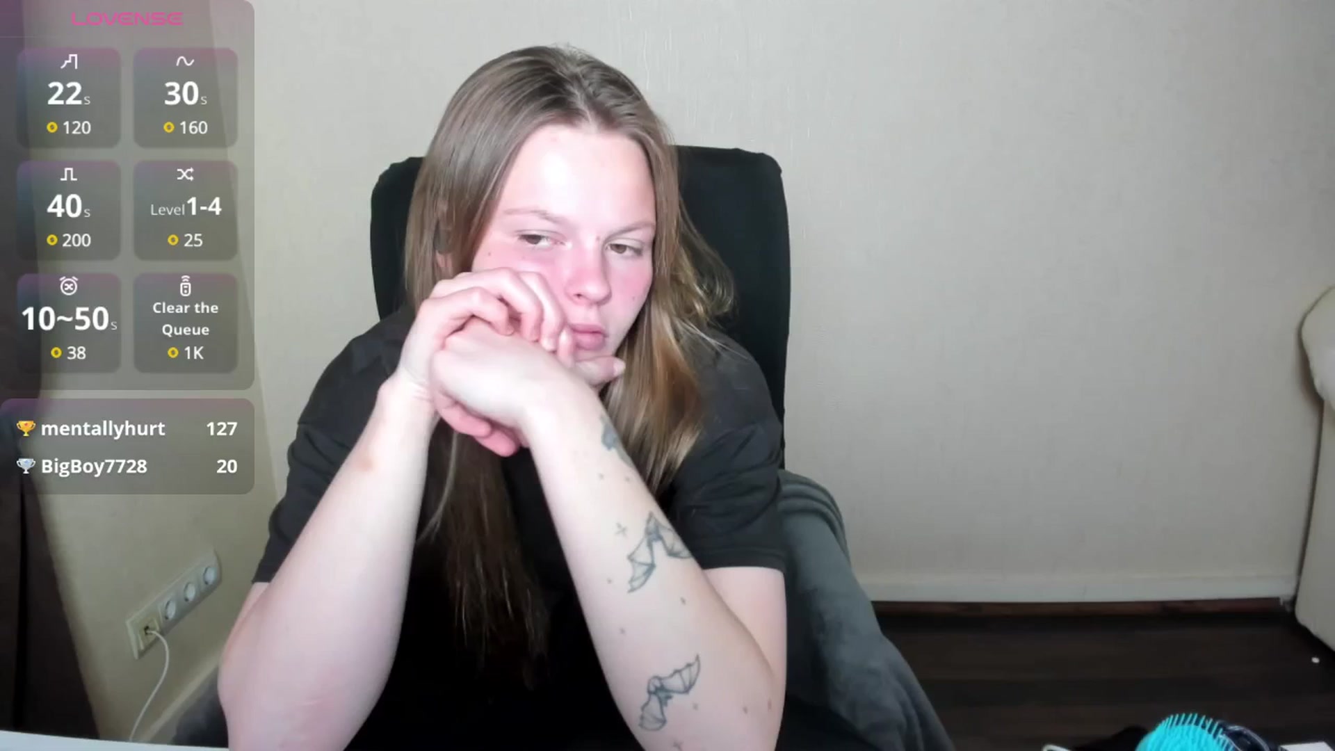 Gallery image thumbnail from CuteDina's myfreecams stream on, 05/19/2025, 08:24 image 14 of 20