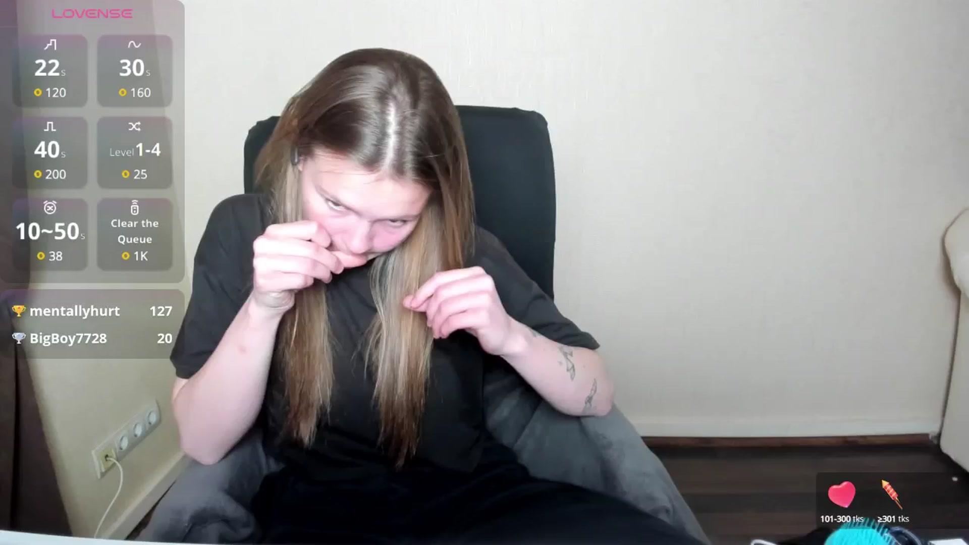 Gallery image thumbnail from CuteDina's myfreecams stream on, 05/19/2025, 08:24 image 10 of 20