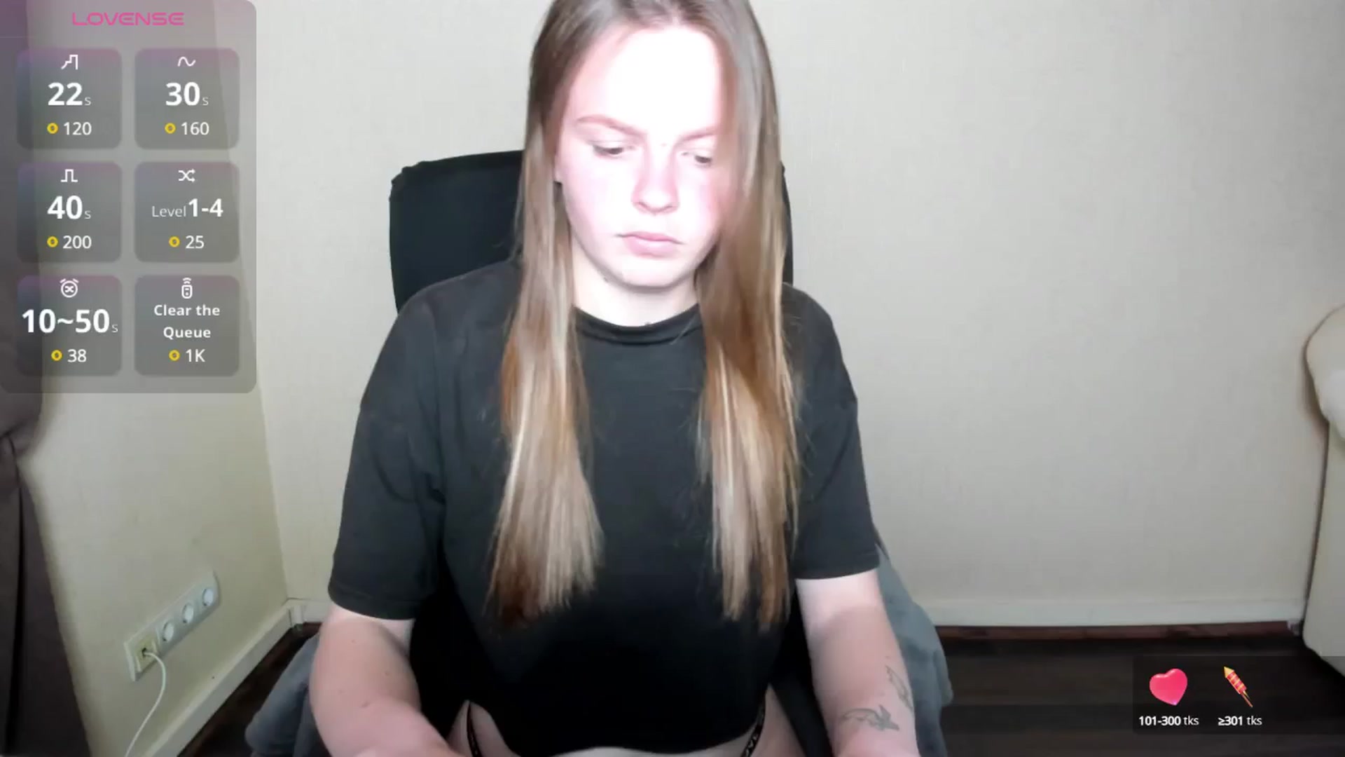 Gallery image thumbnail from CuteDina's myfreecams stream on, 05/20/2025, 07:45 image 6 of 20