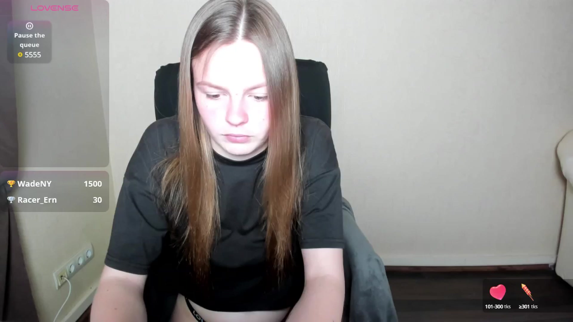 Gallery image thumbnail from CuteDina's myfreecams stream on, 05/20/2025, 08:33 image 8 of 20