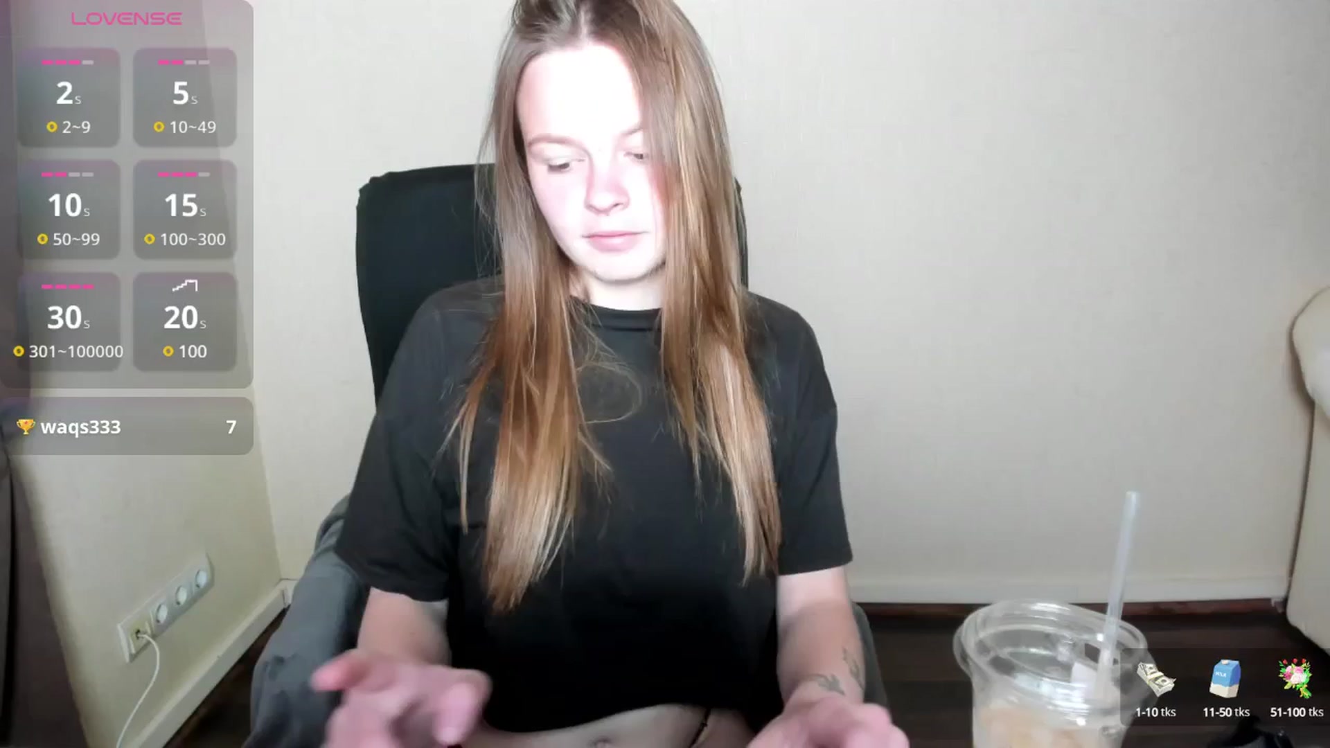 Gallery image thumbnail from CuteDina's myfreecams stream on, 05/21/2025, 06:31 image 13 of 20