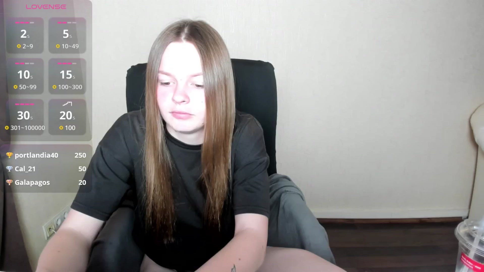 Gallery image thumbnail from CuteDina's myfreecams stream on, 05/21/2025, 07:56 image 16 of 20