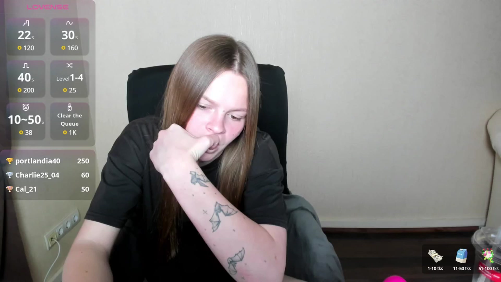 Gallery image thumbnail from CuteDina's myfreecams stream on, 05/21/2025, 09:31 image 13 of 20