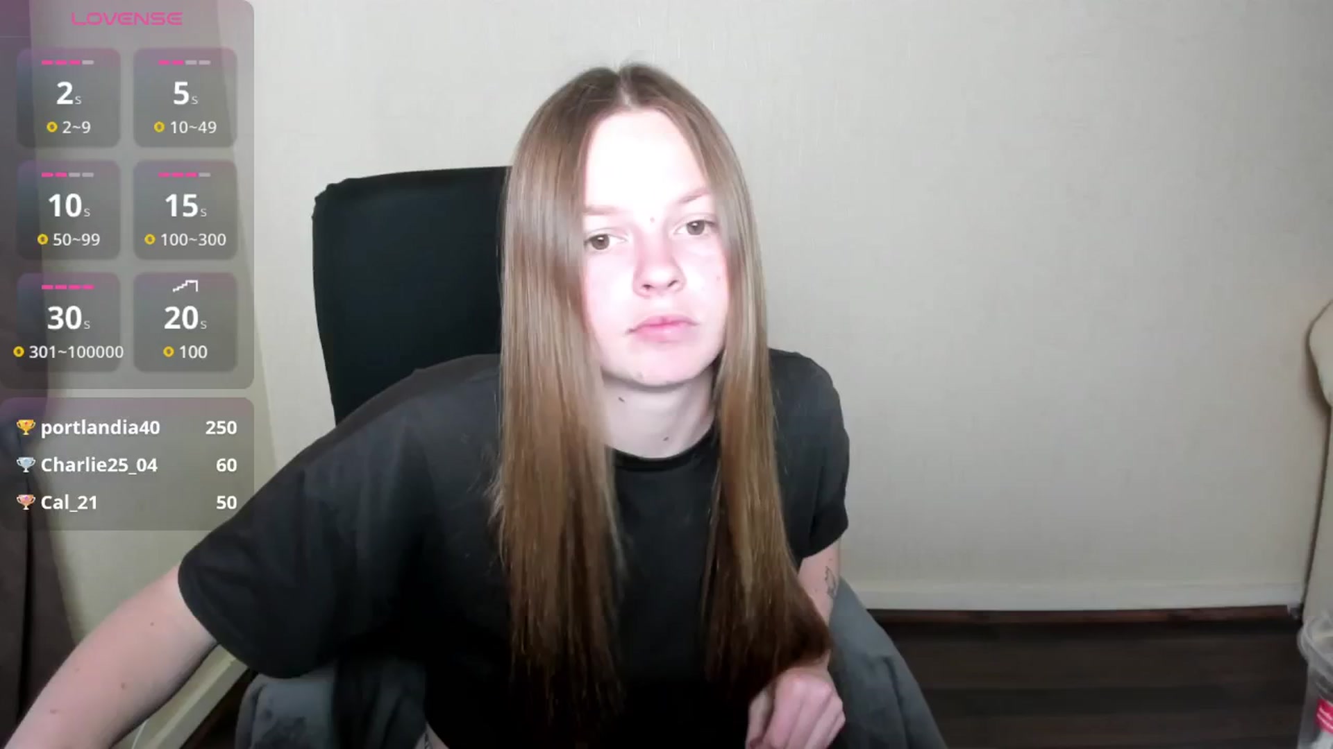 Gallery image thumbnail from CuteDina's myfreecams stream on, 05/21/2025, 11:06 image 13 of 20