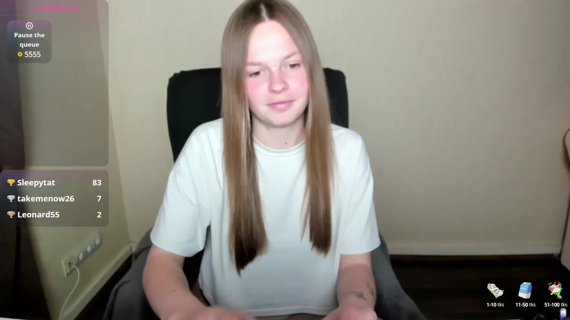 Gallery image thumbnail from CuteDina's myfreecams stream on, 05/24/2025, 10:23 image 2 of 20