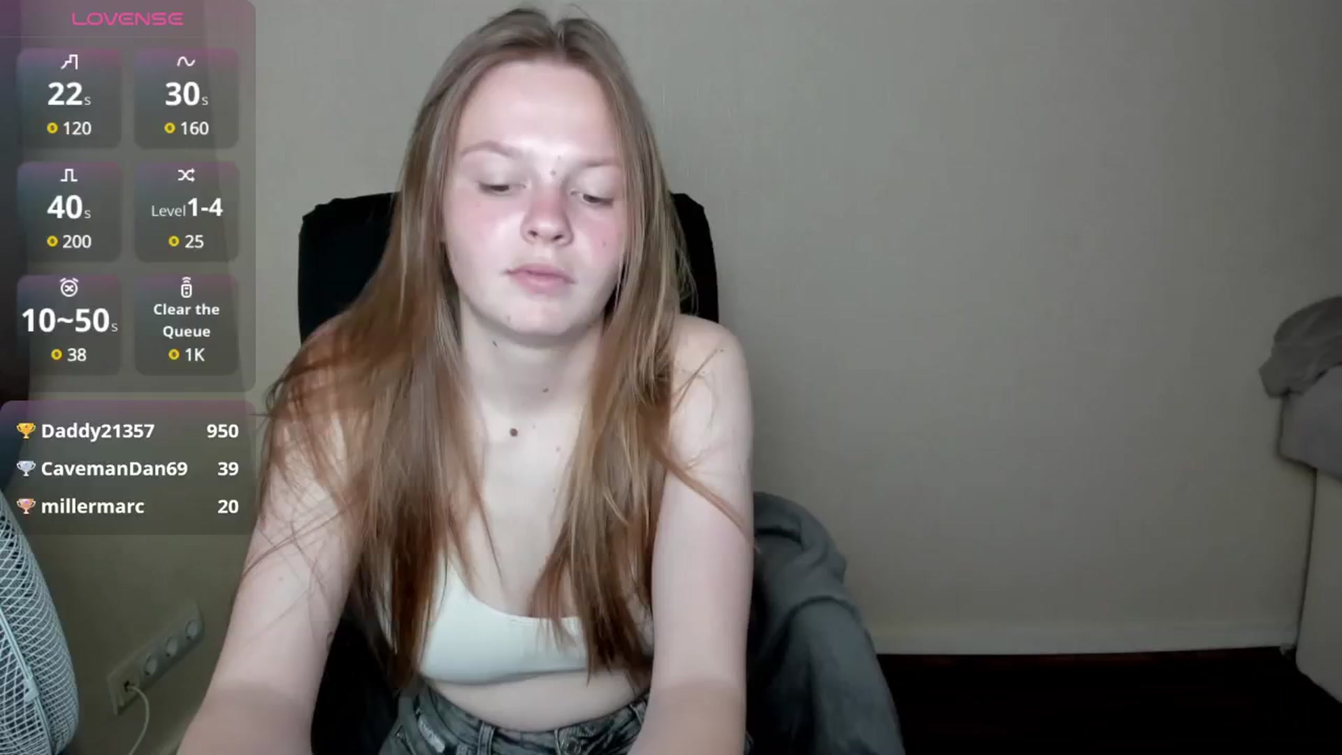 Gallery image thumbnail from CuteDina's myfreecams stream on, 05/30/2025, 08:59 image 13 of 20
