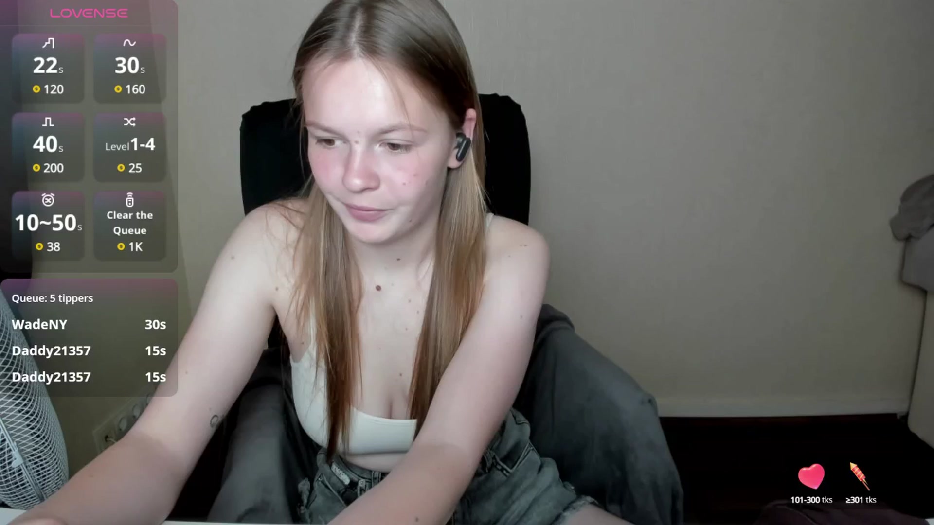 Gallery image thumbnail from CuteDina's myfreecams stream on, 05/30/2025, 09:50 image 20 of 20