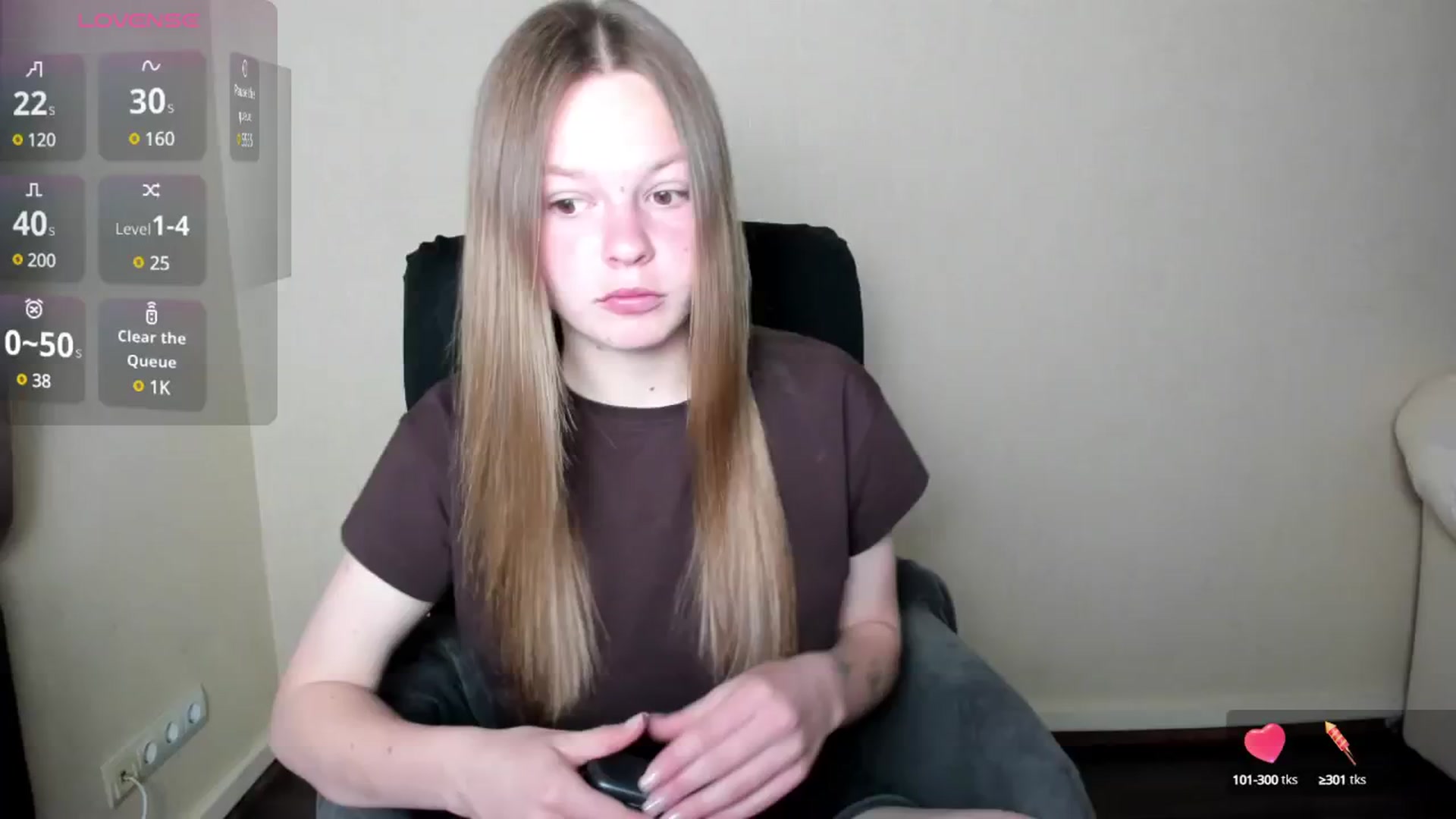 Gallery image thumbnail from CuteDina's myfreecams stream on, 06/02/2025, 06:56 image 1 of 20