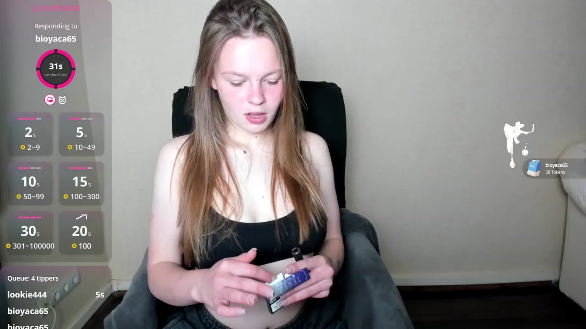 Gallery image thumbnail from CuteDina's myfreecams stream on, 06/02/2025, 06:56 image 6 of 20