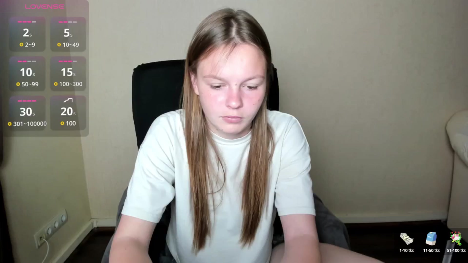 Gallery image thumbnail from CuteDina's myfreecams stream on, 06/03/2025, 06:58 image 4 of 20