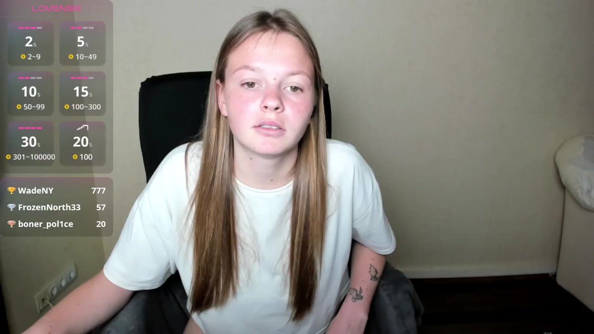 Gallery image thumbnail from CuteDina's myfreecams stream on, 06/03/2025, 09:23 image 12 of 20