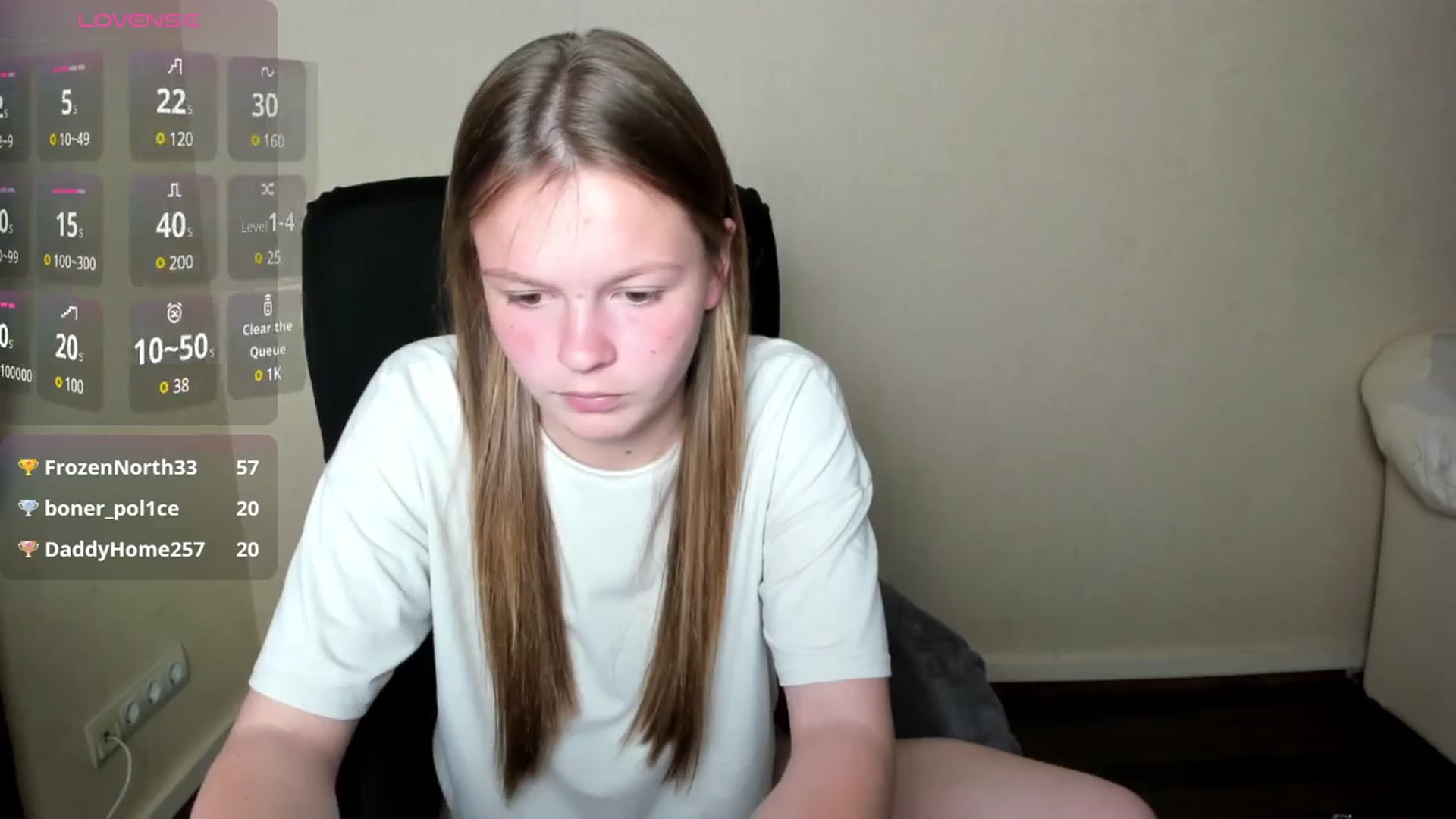 Gallery image thumbnail from CuteDina's myfreecams stream on, 06/03/2025, 09:23 image 11 of 20