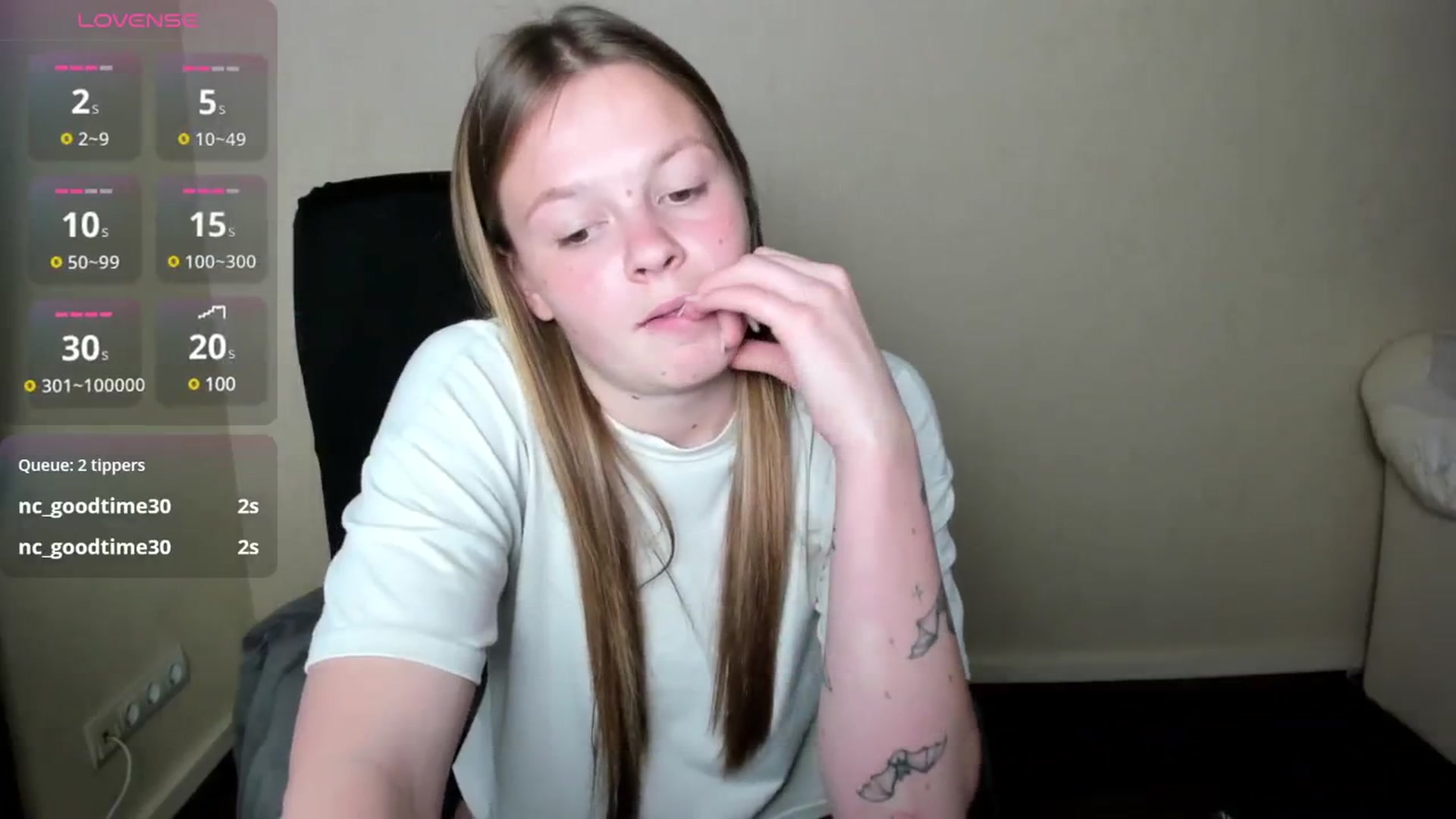 Gallery image thumbnail from CuteDina's myfreecams stream on, 06/03/2025, 10:26 image 3 of 20