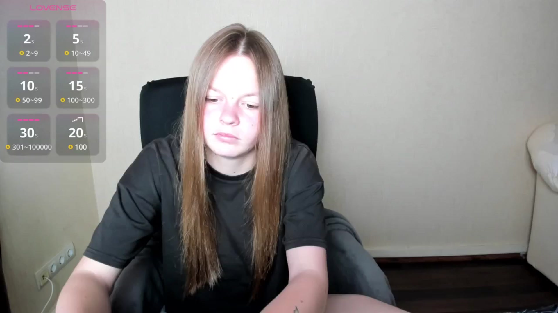 Gallery image thumbnail from CuteDina's myfreecams stream on, 06/04/2025, 06:15 image 6 of 20
