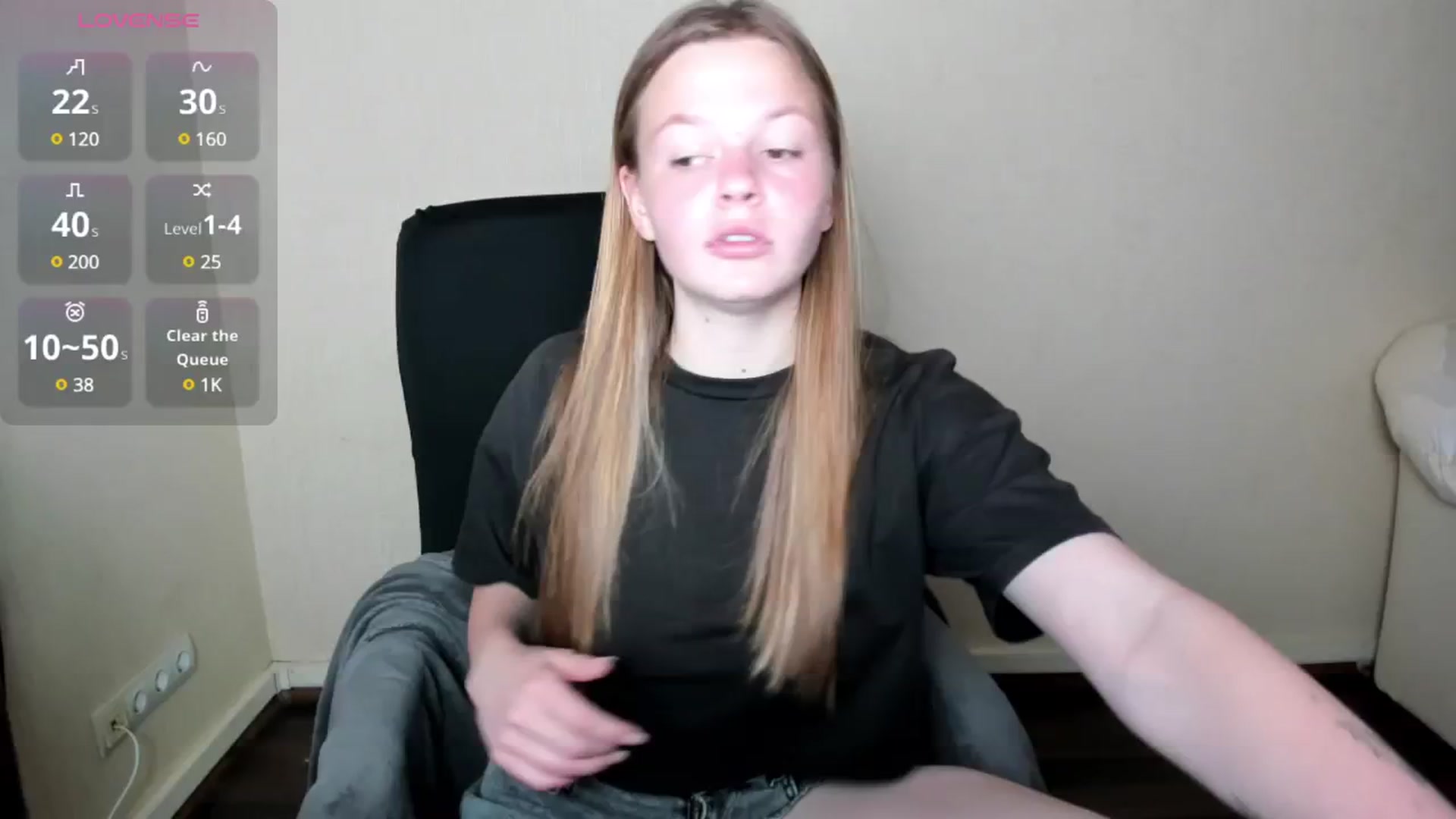 Gallery image thumbnail from CuteDina's myfreecams stream on, 06/04/2025, 06:15 image 1 of 20