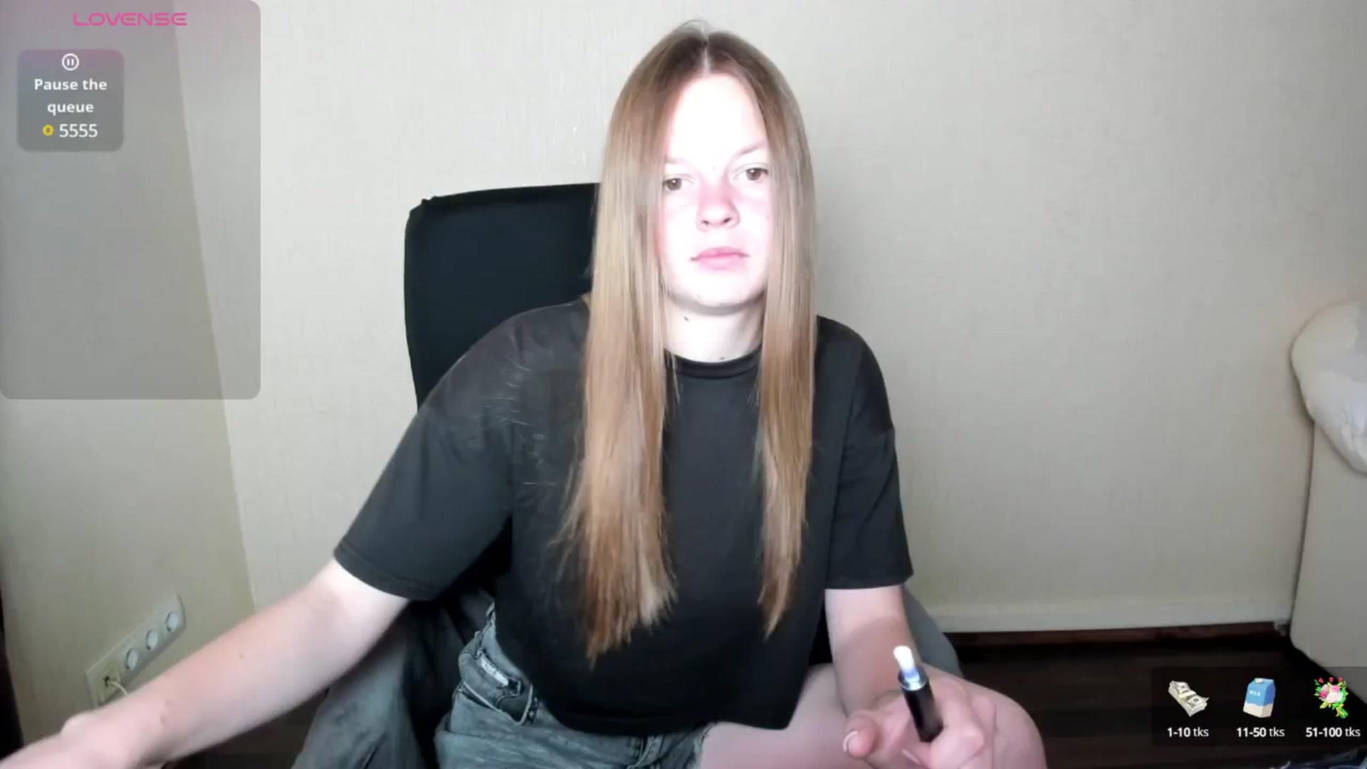 Gallery image thumbnail from CuteDina's myfreecams stream on, 06/04/2025, 06:15 image 2 of 20