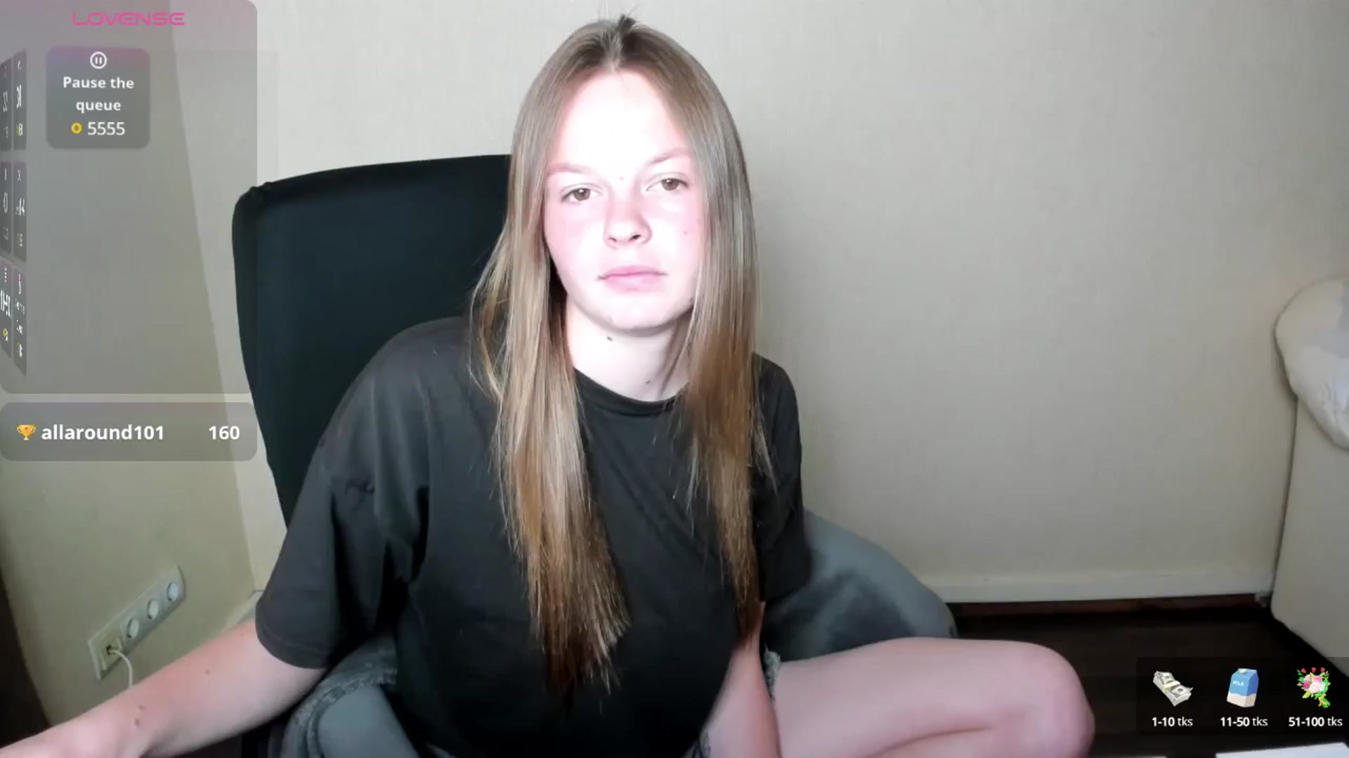 Gallery image thumbnail from CuteDina's myfreecams stream on, 06/04/2025, 09:05 image 11 of 20