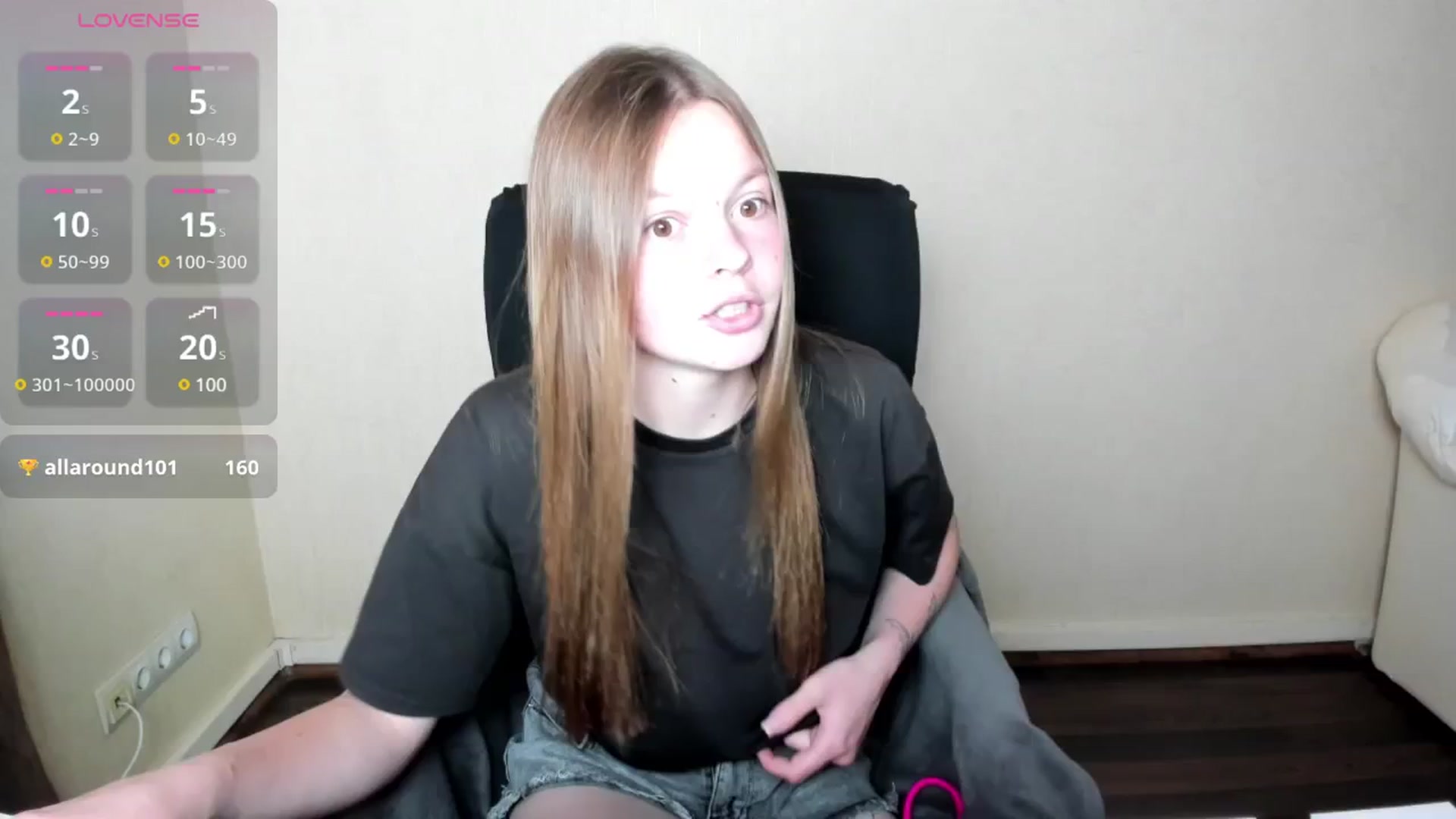 Gallery image thumbnail from CuteDina's myfreecams stream on, 06/04/2025, 09:05 image 18 of 20