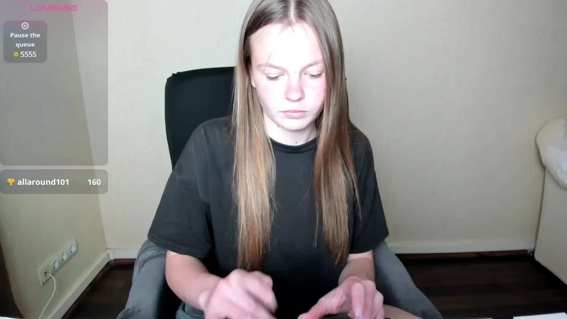 Gallery image thumbnail from CuteDina's myfreecams stream on, 06/04/2025, 09:05 image 5 of 20