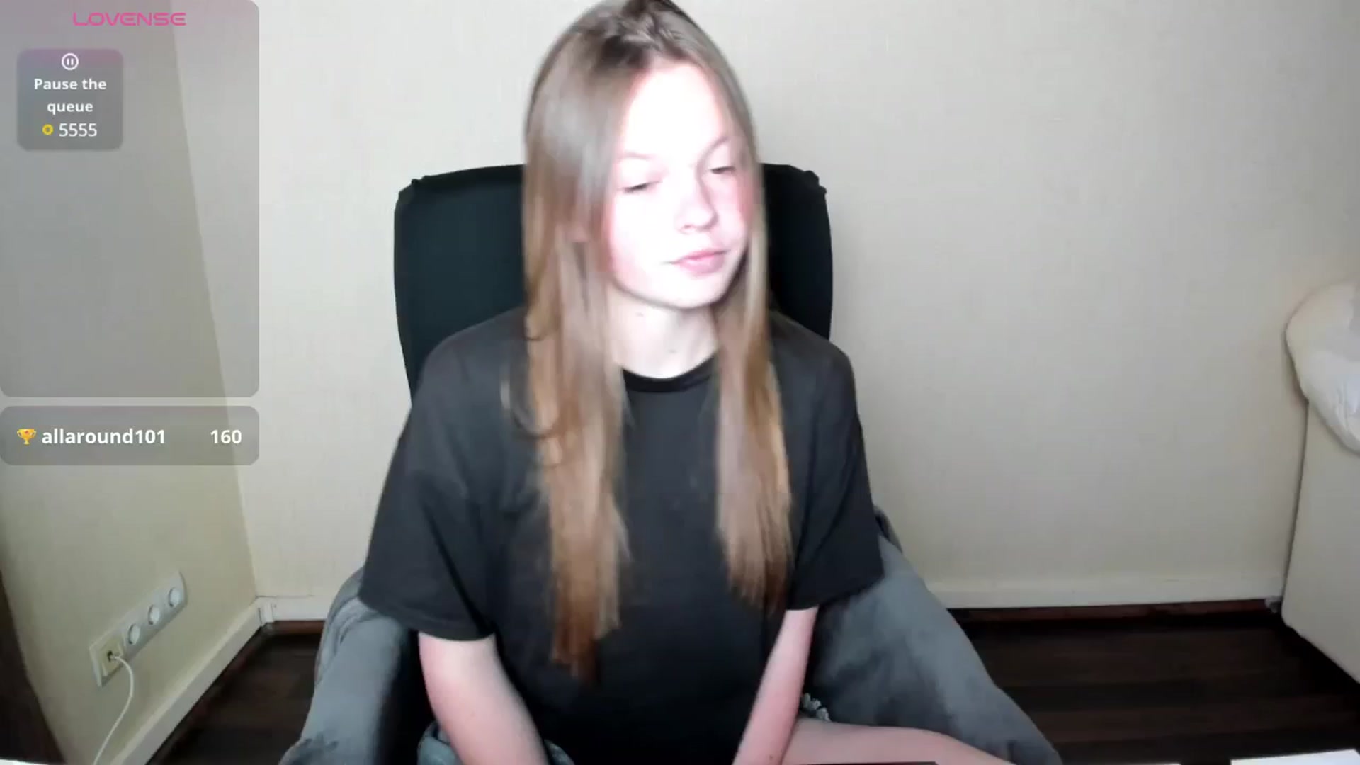 Gallery image thumbnail from CuteDina's myfreecams stream on, 06/04/2025, 09:05 image 6 of 20