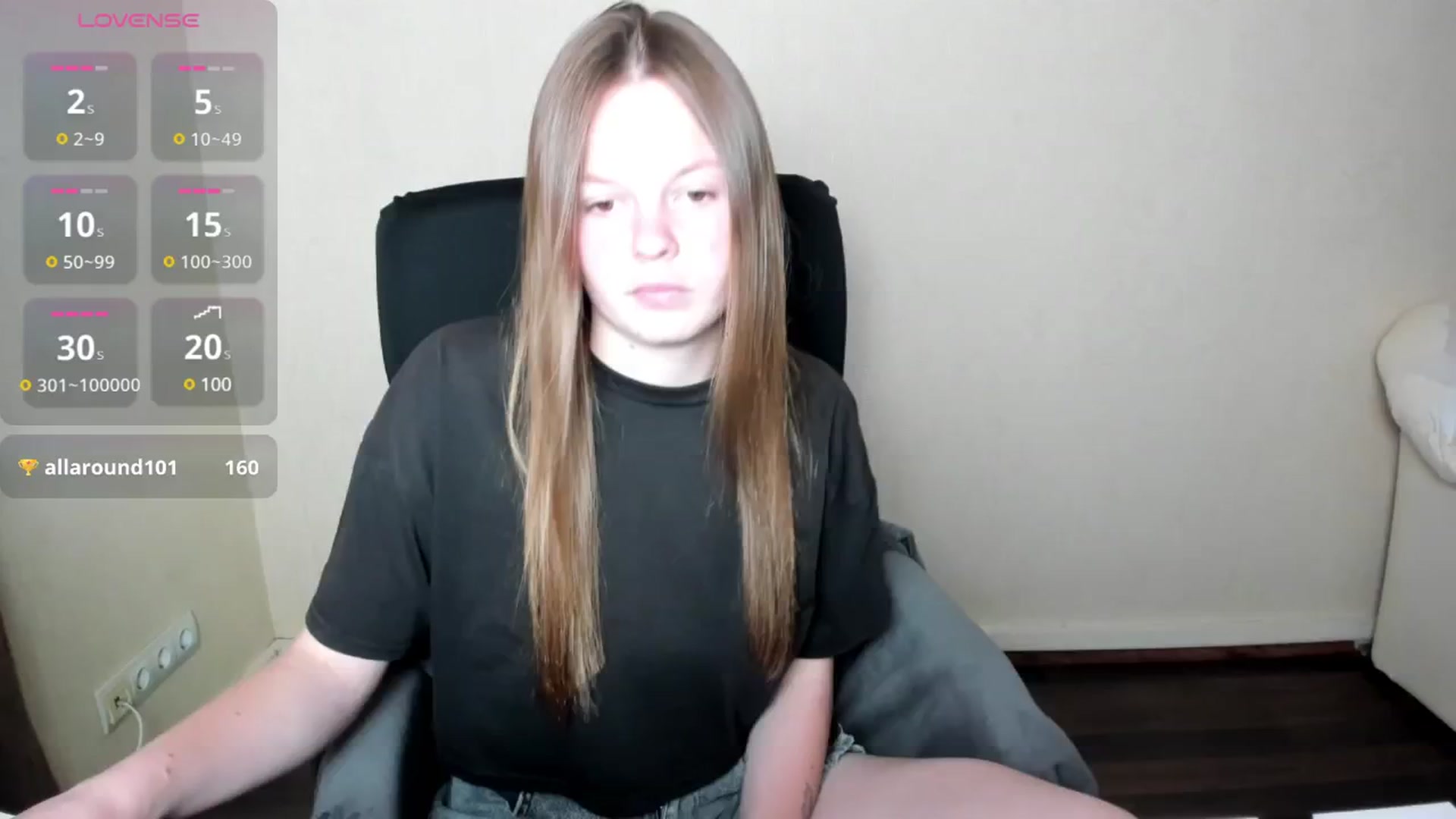 Gallery image thumbnail from CuteDina's myfreecams stream on, 06/04/2025, 09:05 image 14 of 20