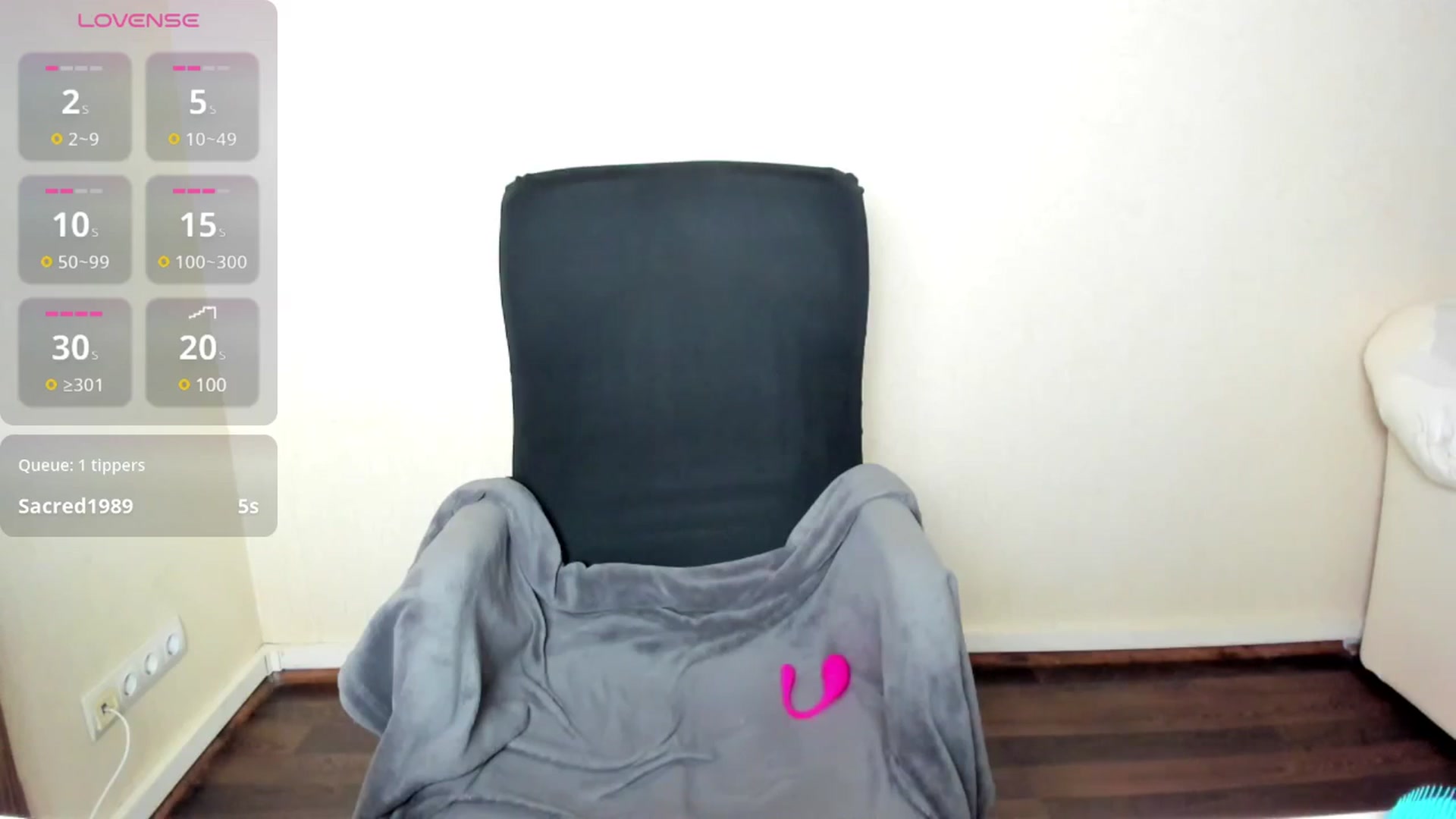 Gallery image thumbnail from CuteDina's myfreecams stream on, 06/06/2025, 07:57 image 9 of 20