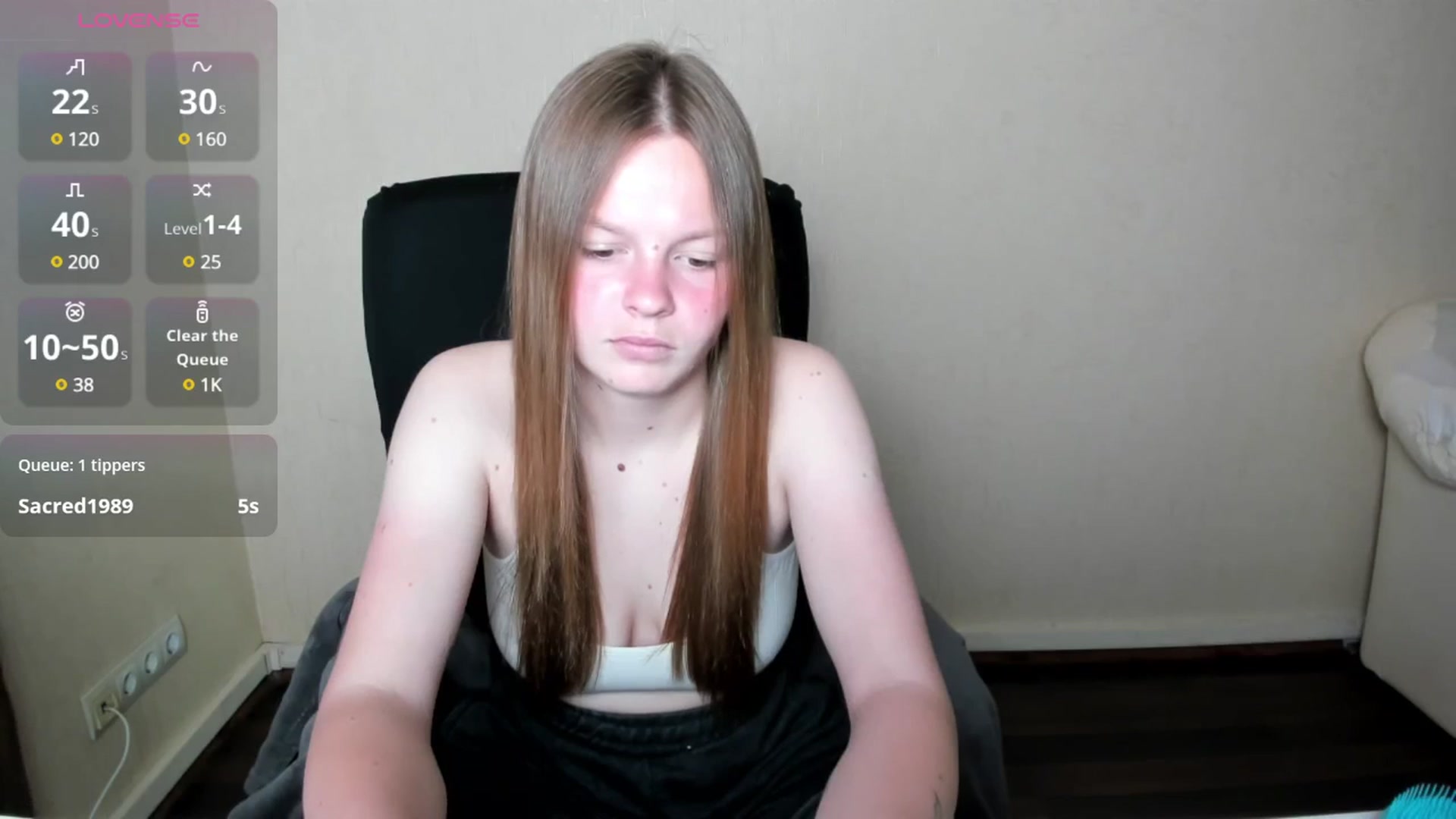 Gallery image thumbnail from CuteDina's myfreecams stream on, 06/06/2025, 07:57 image 6 of 20