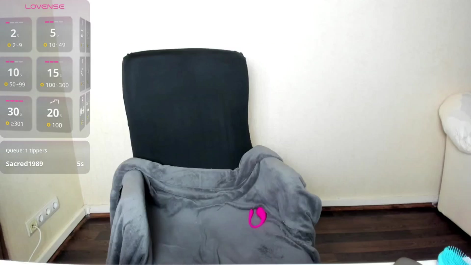 Gallery image thumbnail from CuteDina's myfreecams stream on, 06/06/2025, 09:45 image 5 of 20