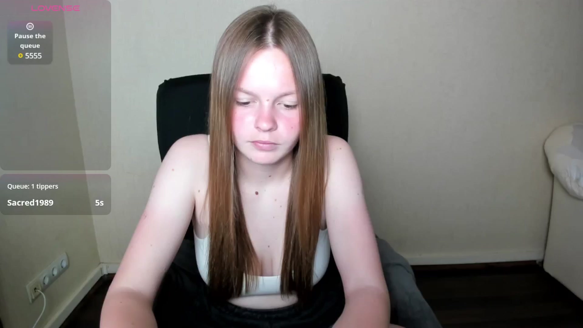 Gallery image thumbnail from CuteDina's myfreecams stream on, 06/06/2025, 10:57 image 5 of 20