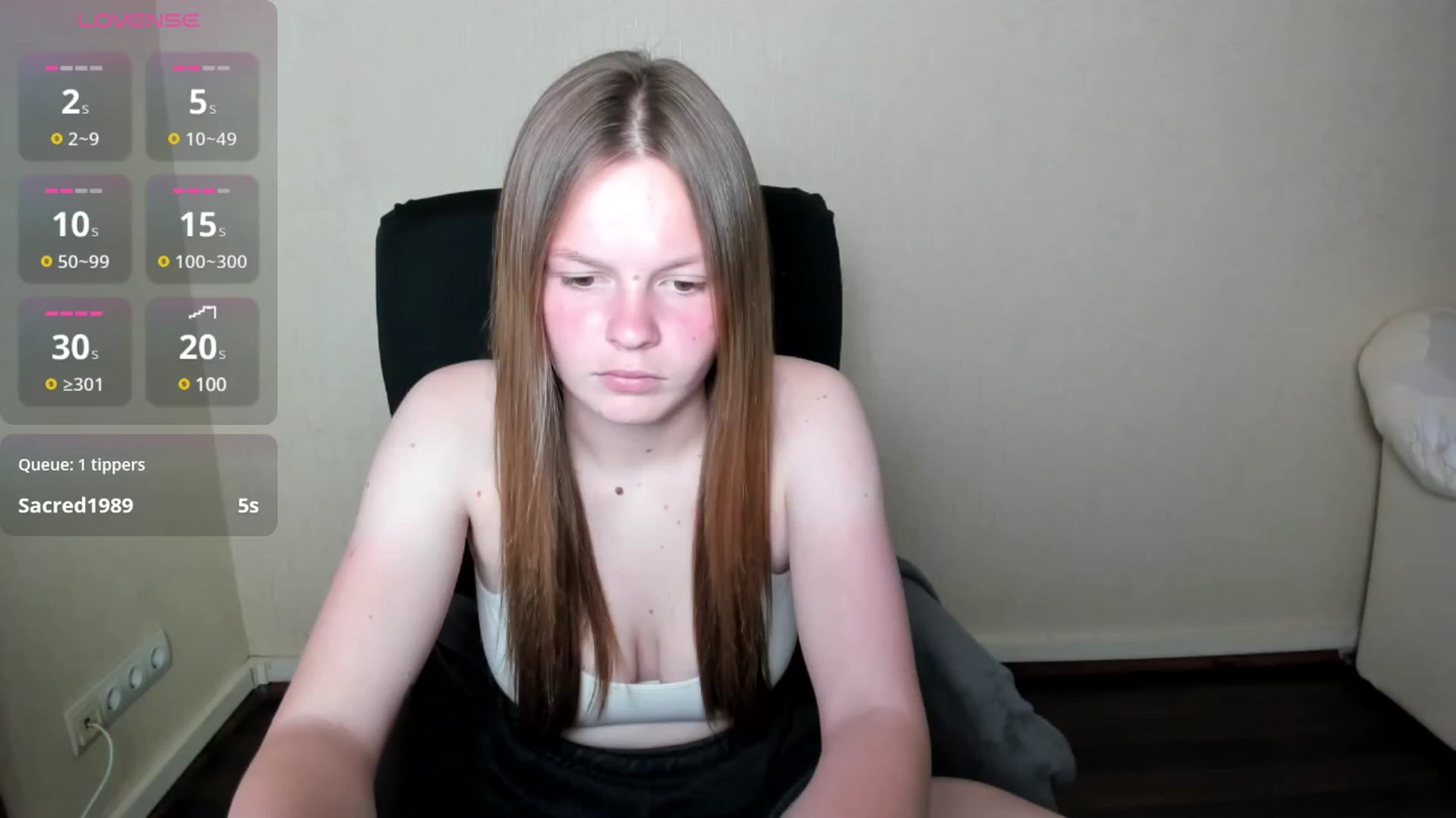 Gallery image thumbnail from CuteDina's myfreecams stream on, 06/06/2025, 10:57 image 4 of 20