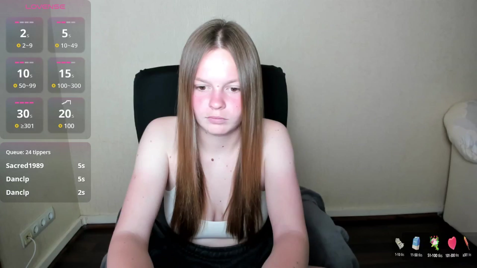 Gallery image thumbnail from CuteDina's myfreecams stream on, 06/06/2025, 11:14 image 20 of 20