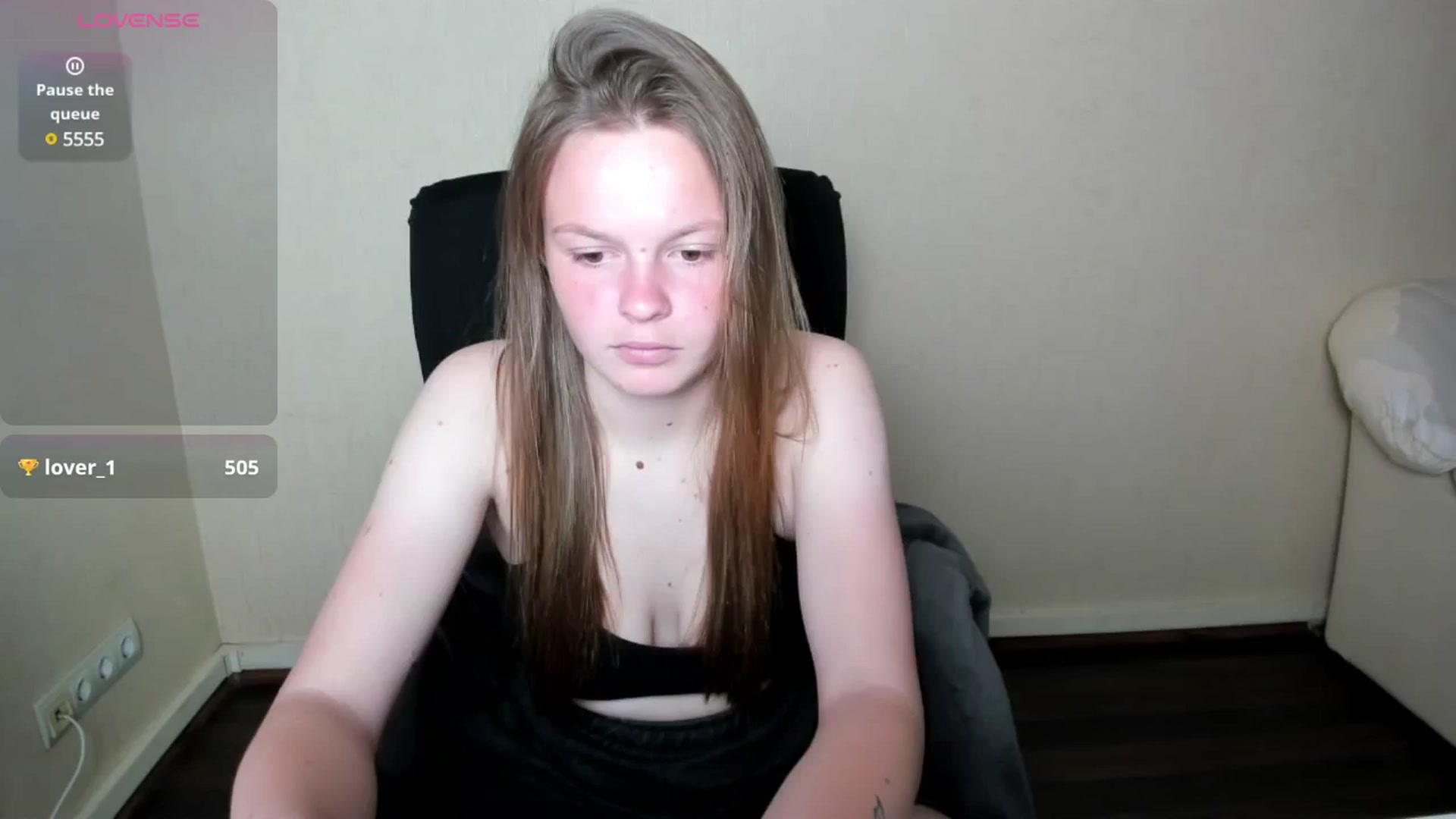 Gallery image thumbnail from CuteDina's myfreecams stream on, 06/07/2025, 07:37 image 14 of 20