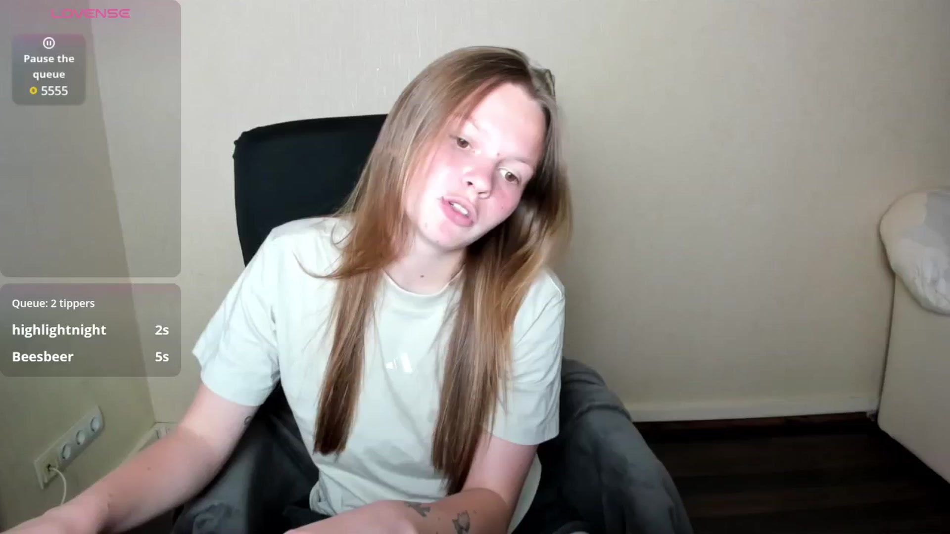 Gallery image thumbnail from CuteDina's myfreecams stream on, 06/07/2025, 10:28 image 4 of 20