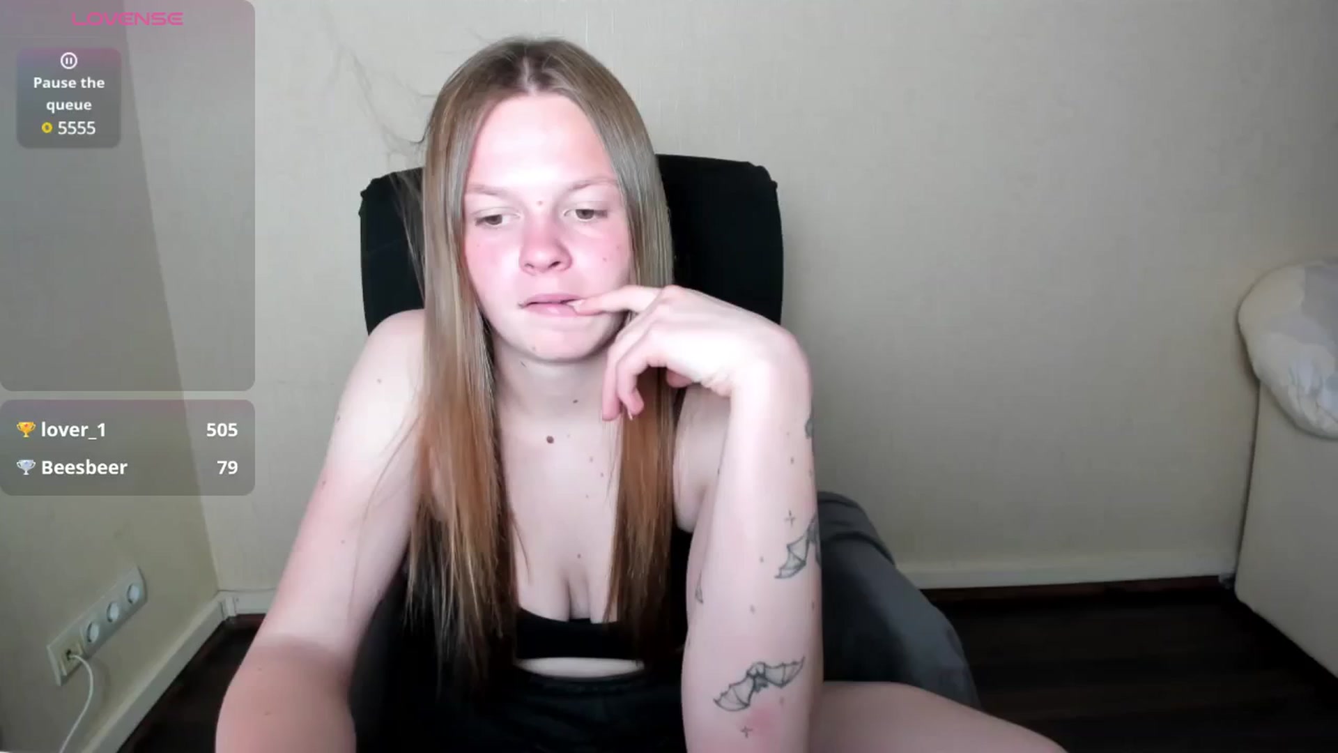 Gallery image thumbnail from CuteDina's myfreecams stream on, 06/07/2025, 11:14 image 2 of 20