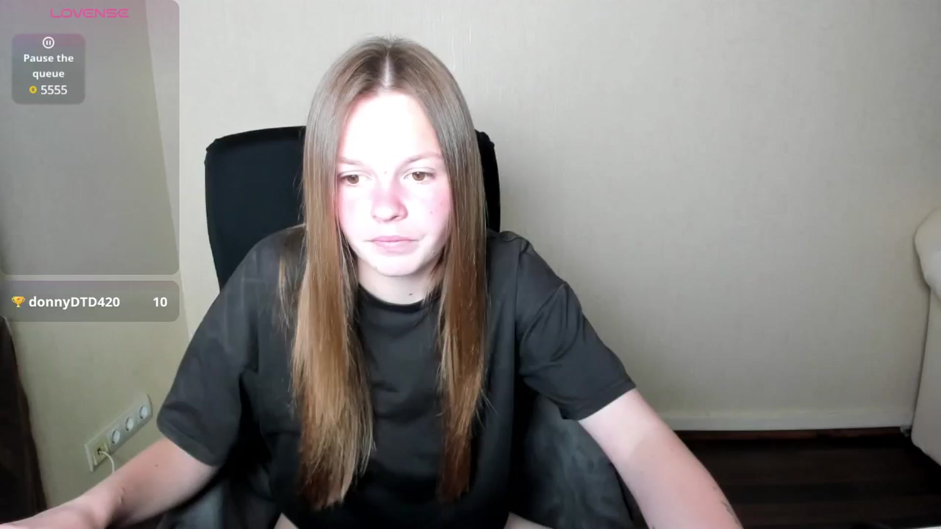 Gallery image thumbnail from CuteDina's myfreecams stream on, 06/08/2025, 06:32 image 9 of 20