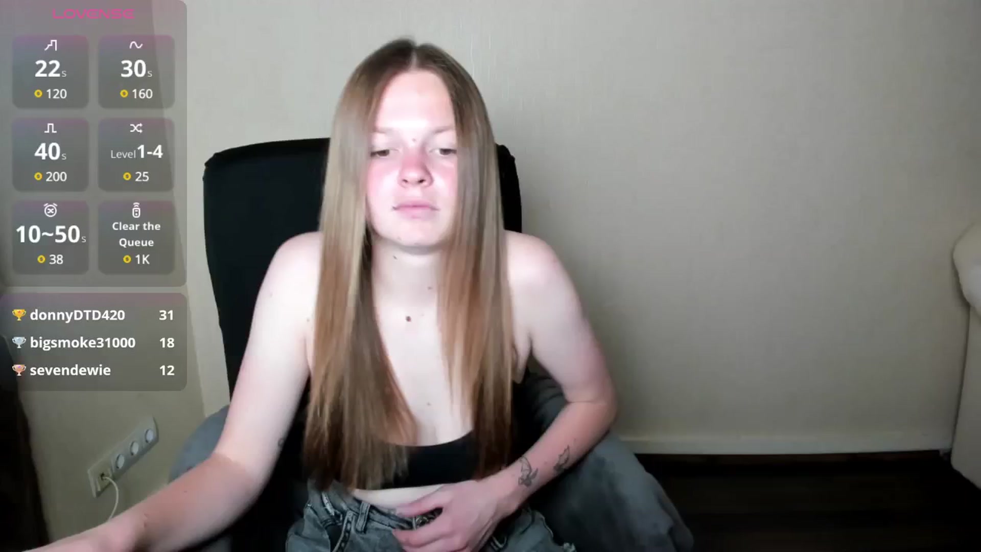 Gallery image thumbnail from CuteDina's myfreecams stream on, 06/08/2025, 07:29 image 10 of 20