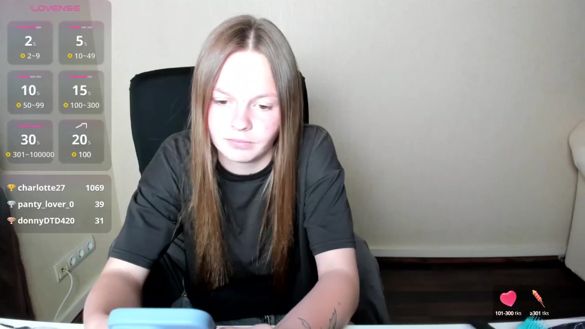 Gallery image thumbnail from CuteDina's myfreecams stream on, 06/08/2025, 11:12 image 8 of 20
