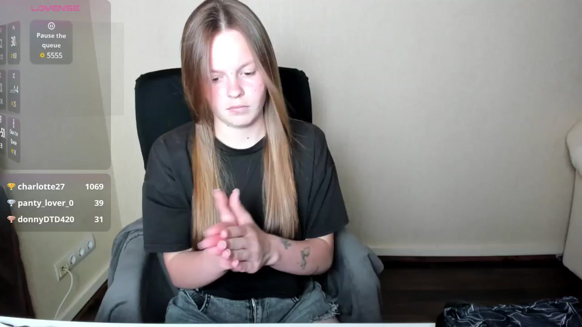 Gallery image thumbnail from CuteDina's myfreecams stream on, 06/08/2025, 11:12 image 16 of 20