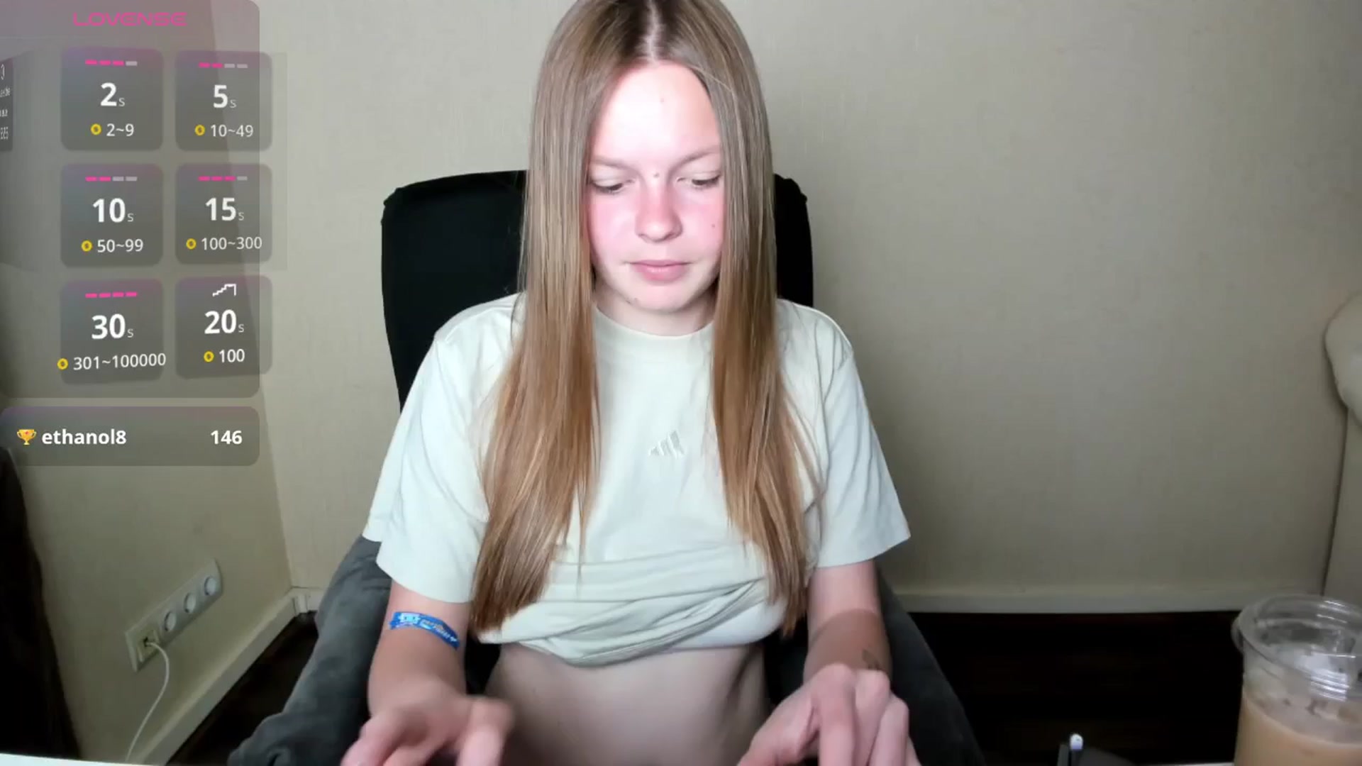 Gallery image thumbnail from CuteDina's myfreecams stream on, 06/09/2025, 05:42 image 15 of 20