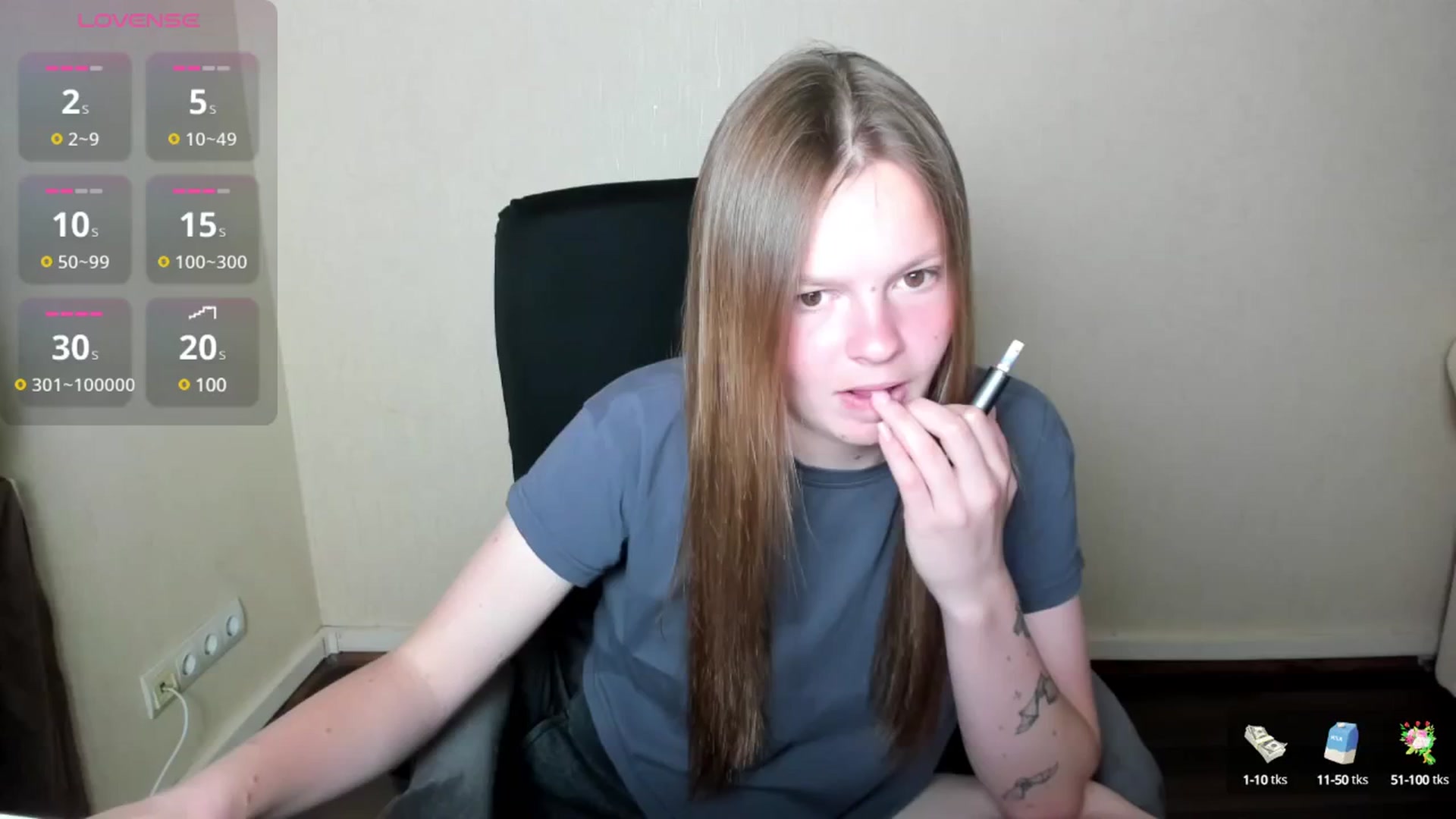 Gallery image thumbnail from CuteDina's myfreecams stream on, 06/10/2025, 06:15 image 3 of 20
