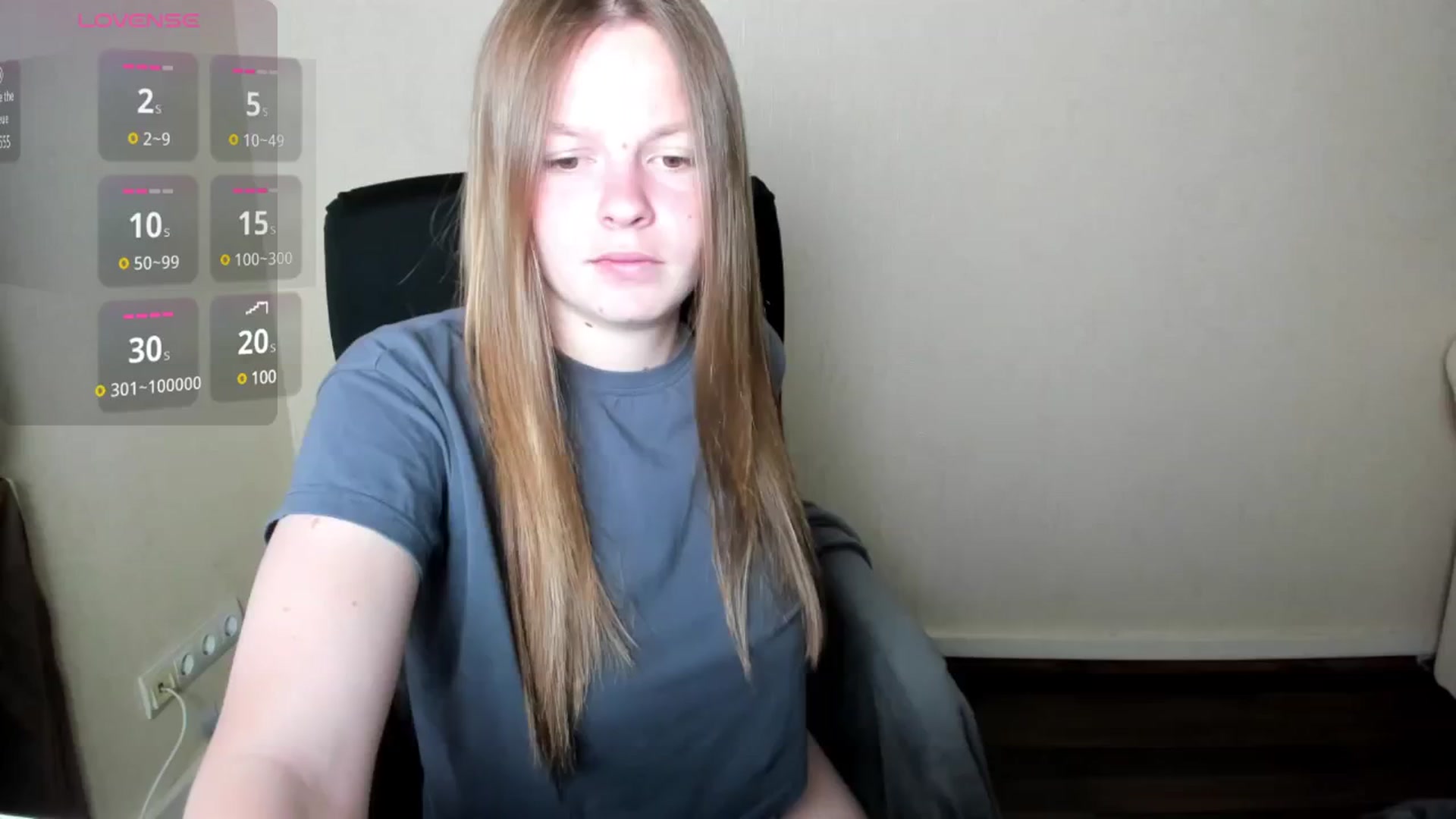 Gallery image thumbnail from CuteDina's myfreecams stream on, 06/10/2025, 06:15 image 17 of 20