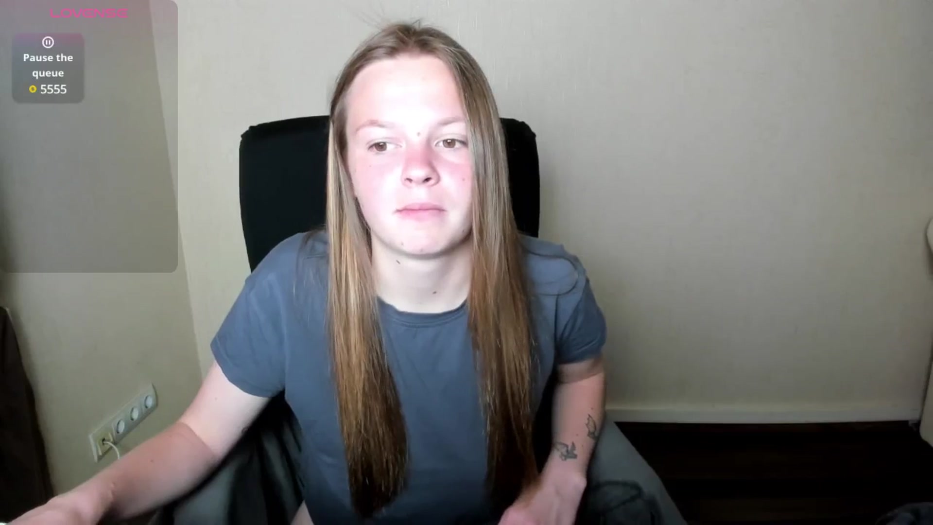 Gallery image thumbnail from CuteDina's myfreecams stream on, 06/10/2025, 06:55 image 6 of 20