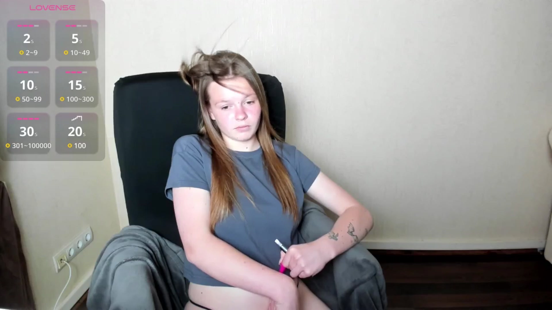 Gallery image thumbnail from CuteDina's myfreecams stream on, 06/10/2025, 06:55 image 10 of 20