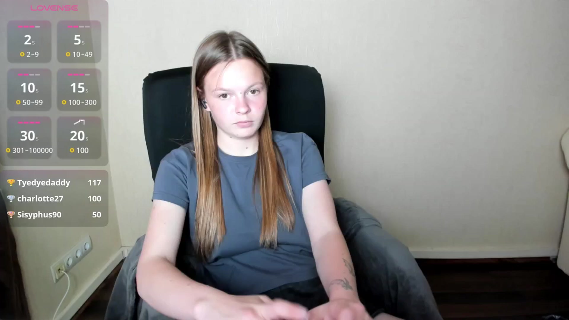 Gallery image thumbnail from CuteDina's myfreecams stream on, 06/10/2025, 11:19 image 13 of 20