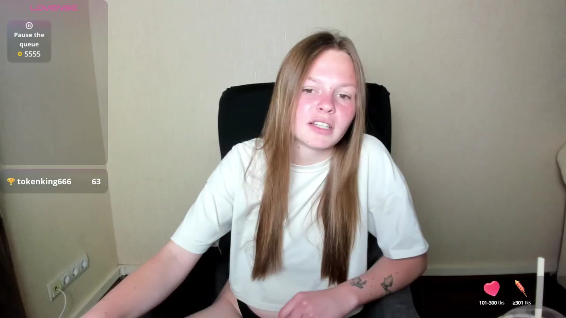 Gallery image thumbnail from CuteDina's myfreecams stream on, 06/13/2025, 06:56 image 13 of 20