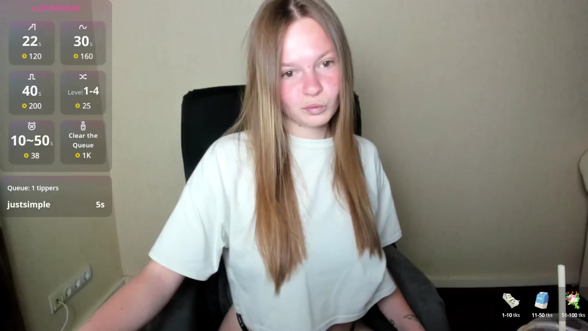 Gallery image thumbnail from CuteDina's myfreecams stream on, 06/13/2025, 06:56 image 17 of 20