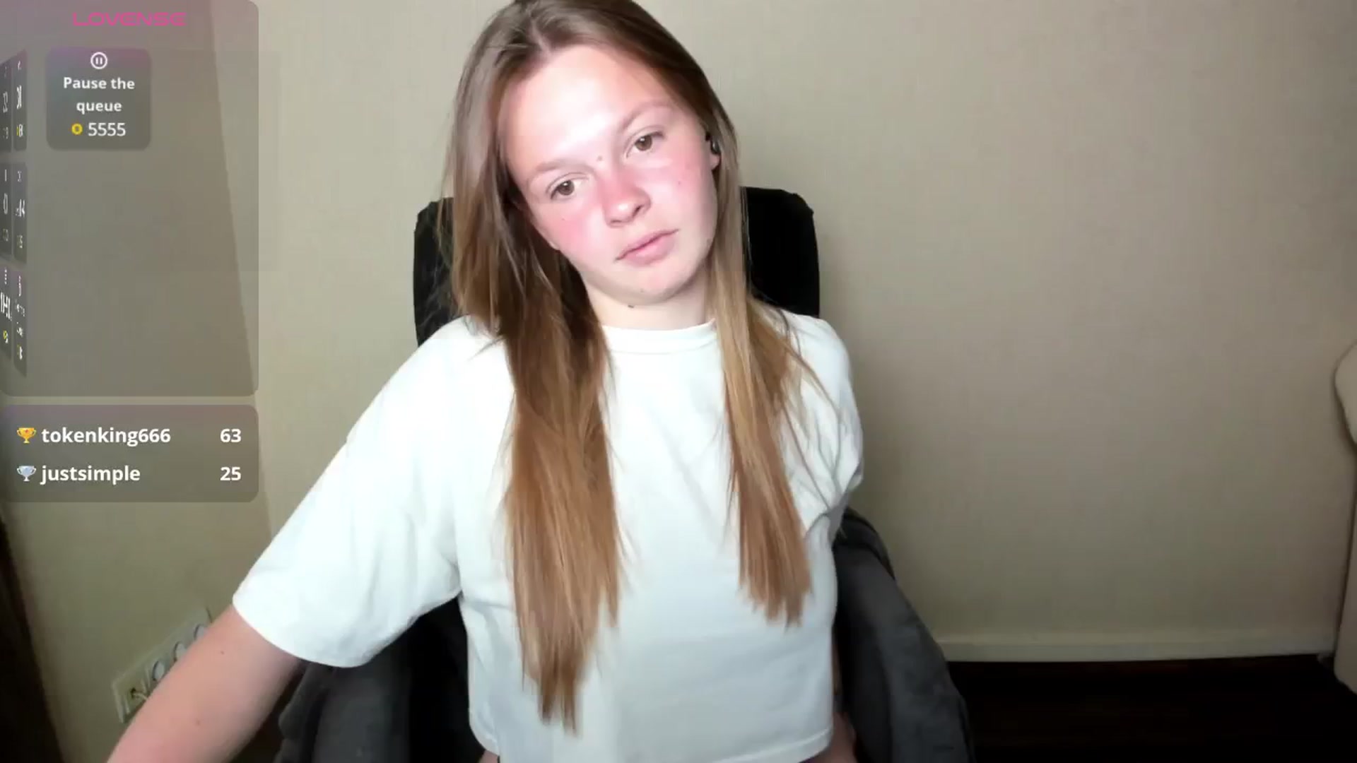 Gallery image thumbnail from CuteDina's myfreecams stream on, 06/13/2025, 07:31 image 11 of 20